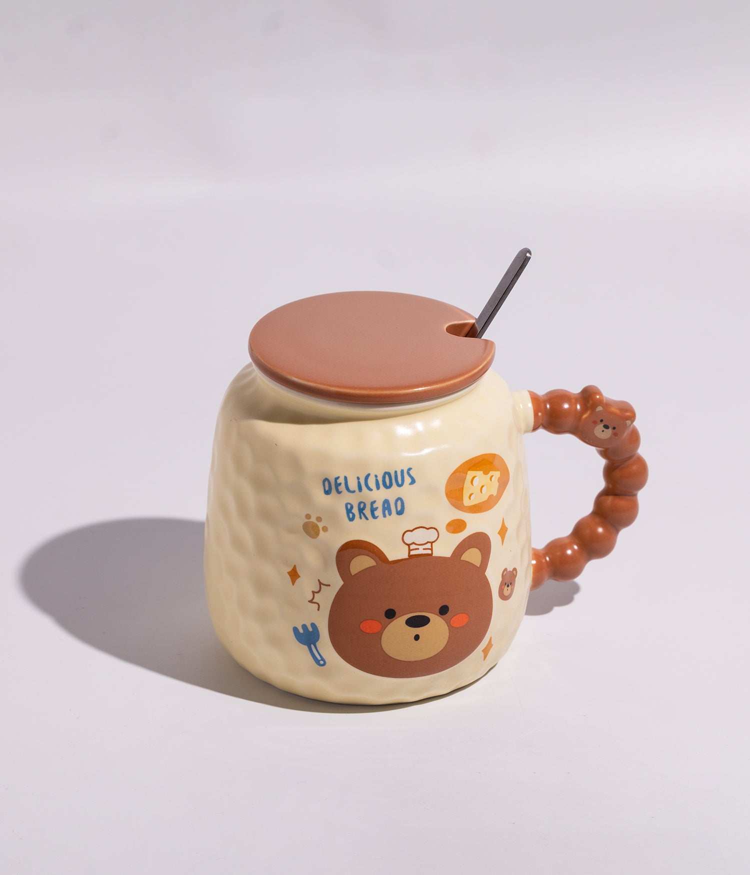 كوب قهوة سيراميك برسمة الدب والخبز مع ملعقة وغطاء