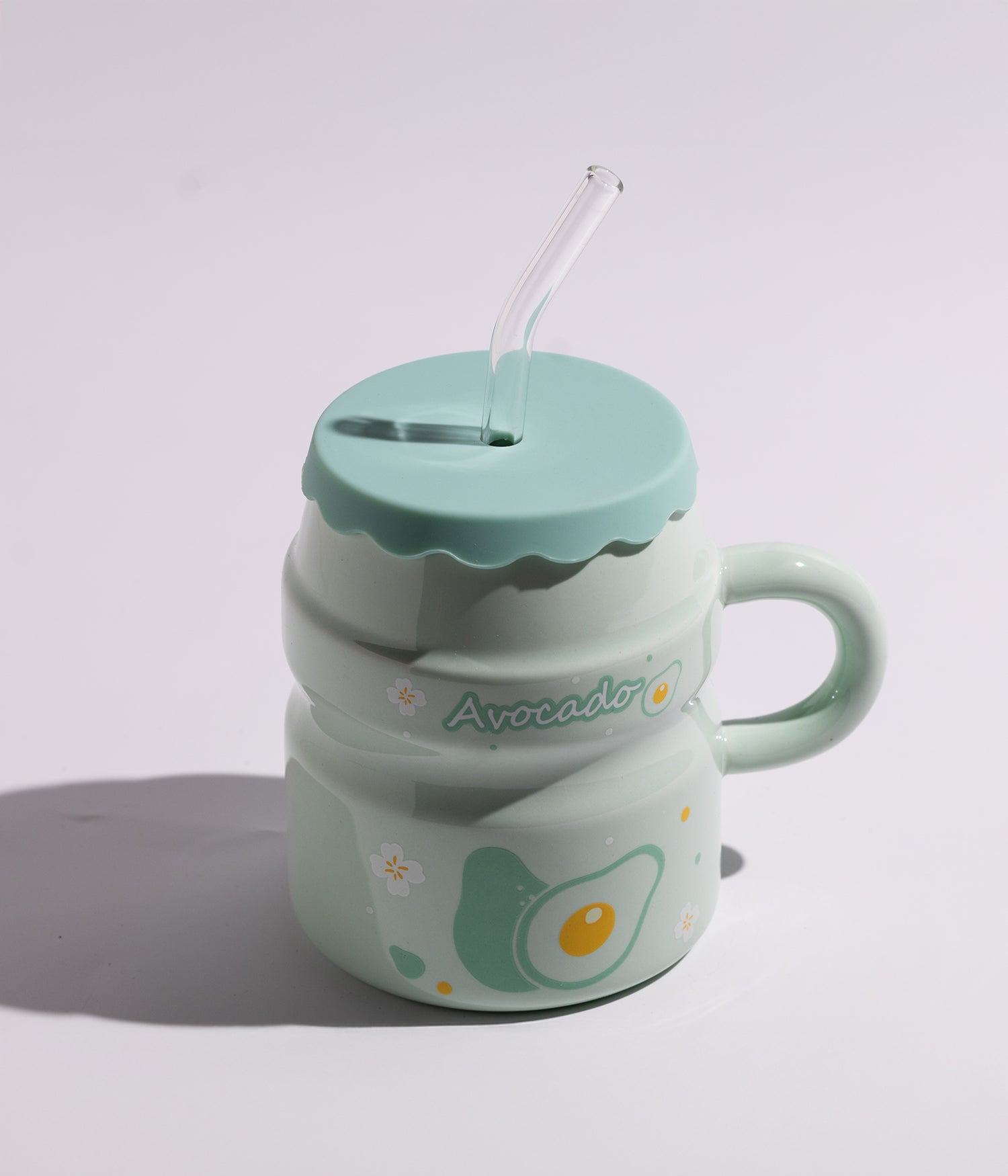 كوب سيراميك بتصميم فواكه مع غطاء ومزاز لسهولة الشرب