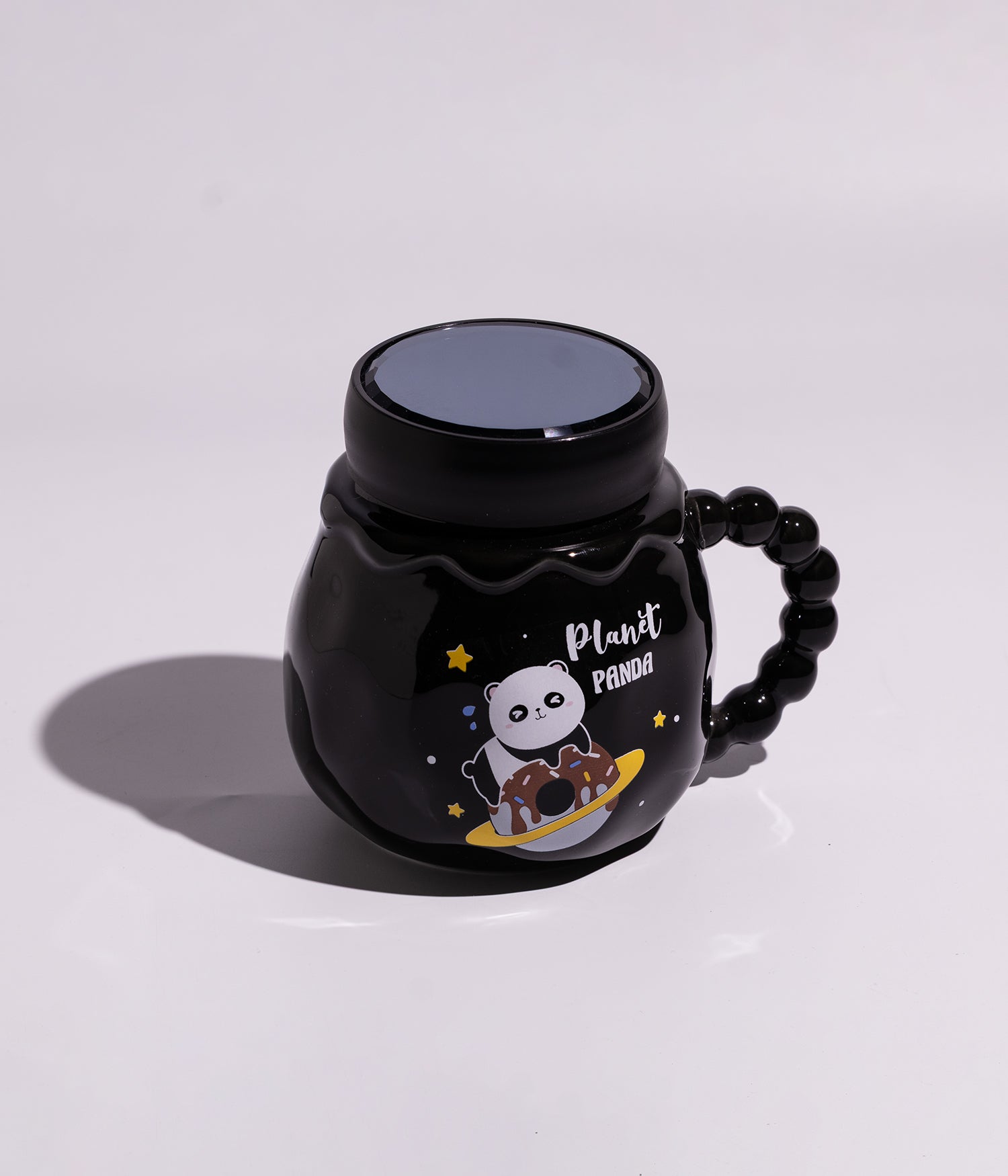 كوب سيراميك برسومات دونات وباندا مع غطاء محكم الاغلاق