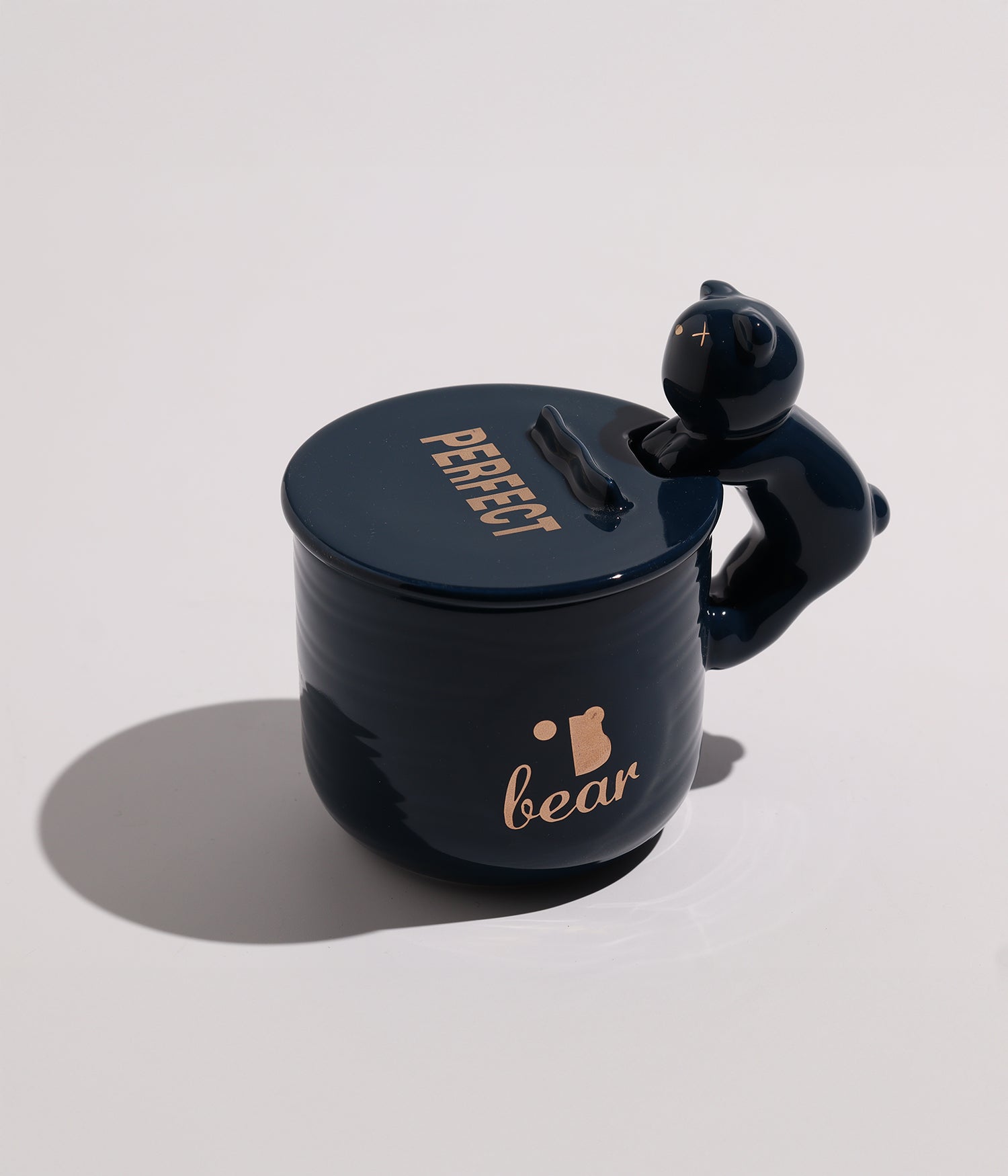 كوب سيراميك بتصميم دب على المقبض مع غطاء