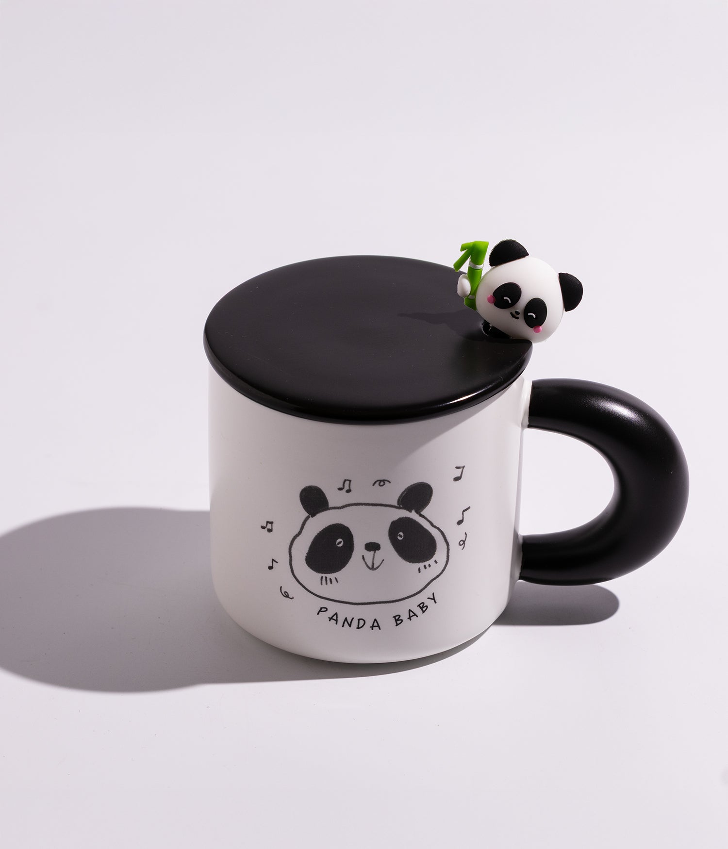 كوب سيراميك بتصميم باندا المرح مع غطاء وملعقة