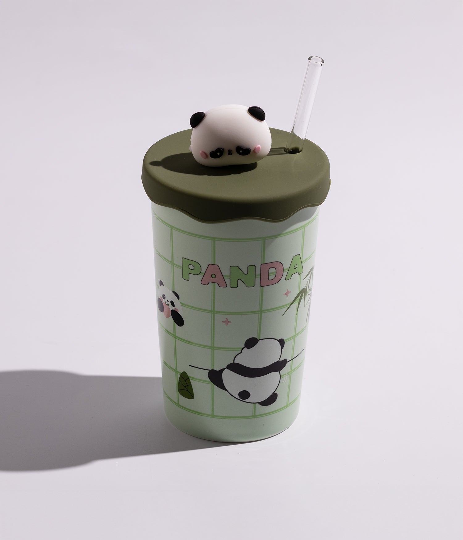 كوب سيراميك بتصميم مجسم رأس الباندا على الغطاء مع مزاز