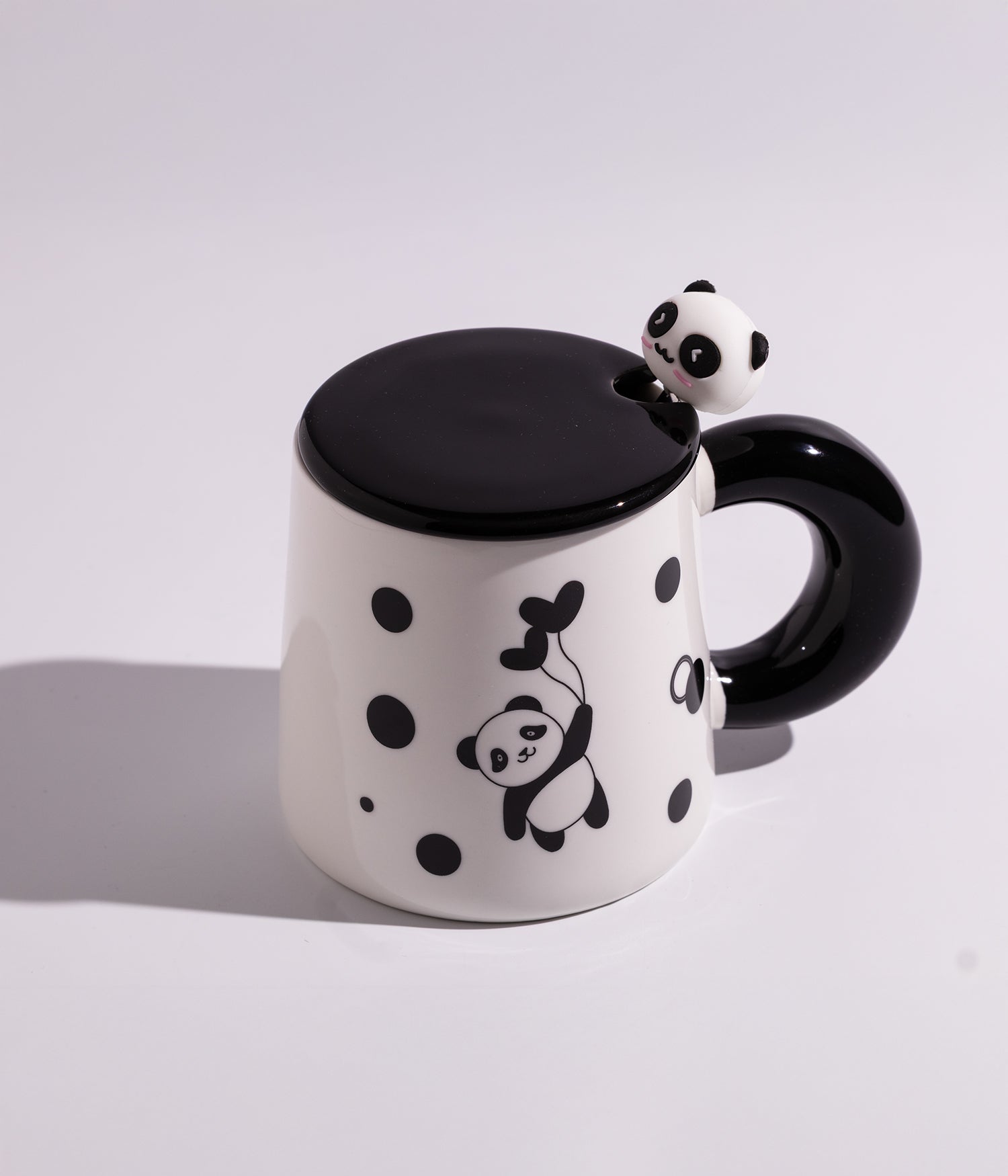 كوب قهوة سيراميك برسومات باندا مرح مع غطاء وملعقة