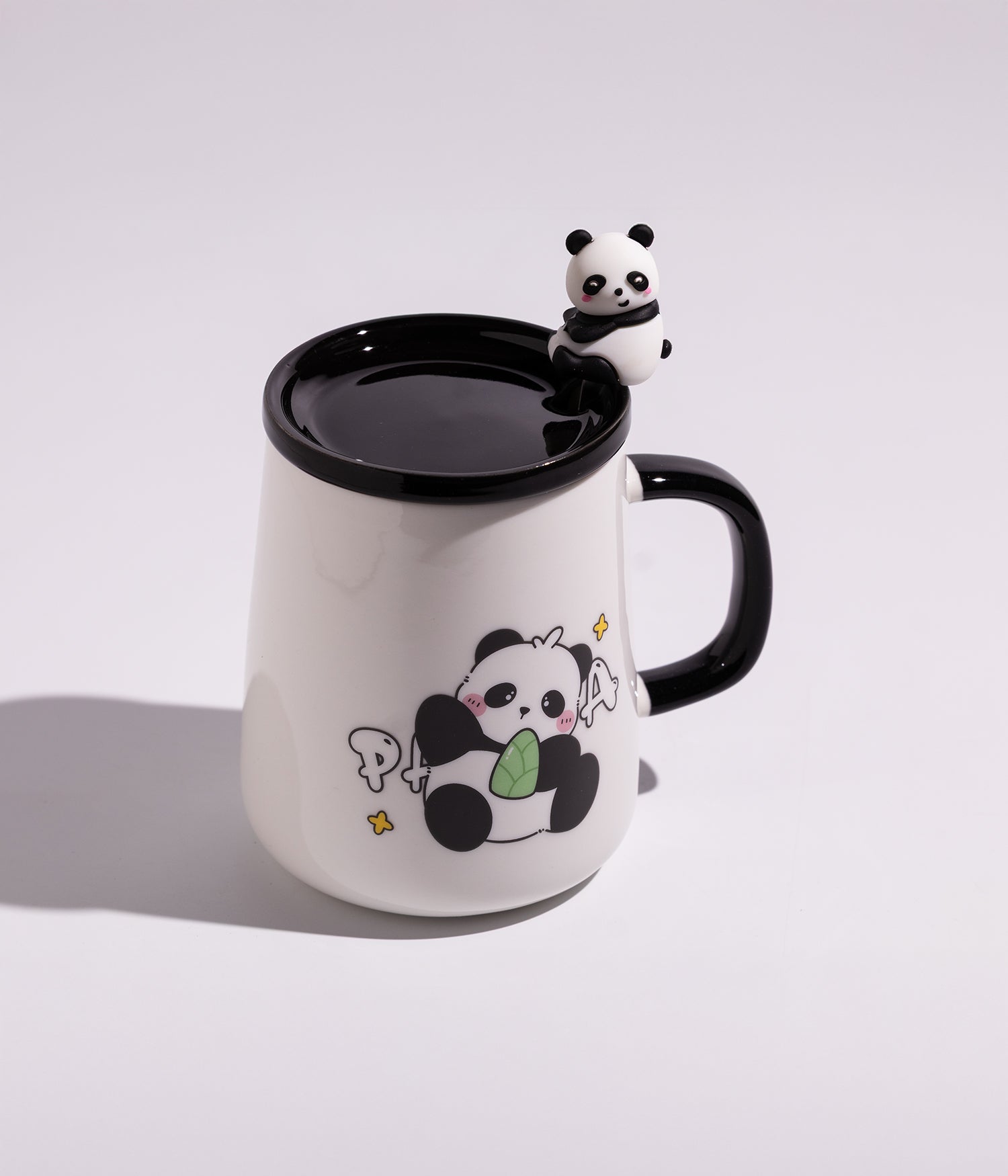 كوب سيراميك برسوم باندا المرح مع غطاء وملعقة
