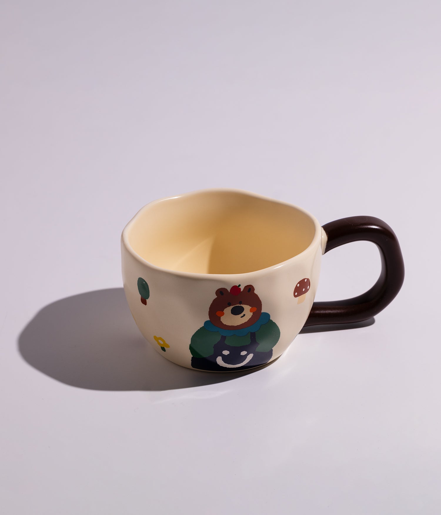 كوب سيراميك بتصميم دببة في الغابة