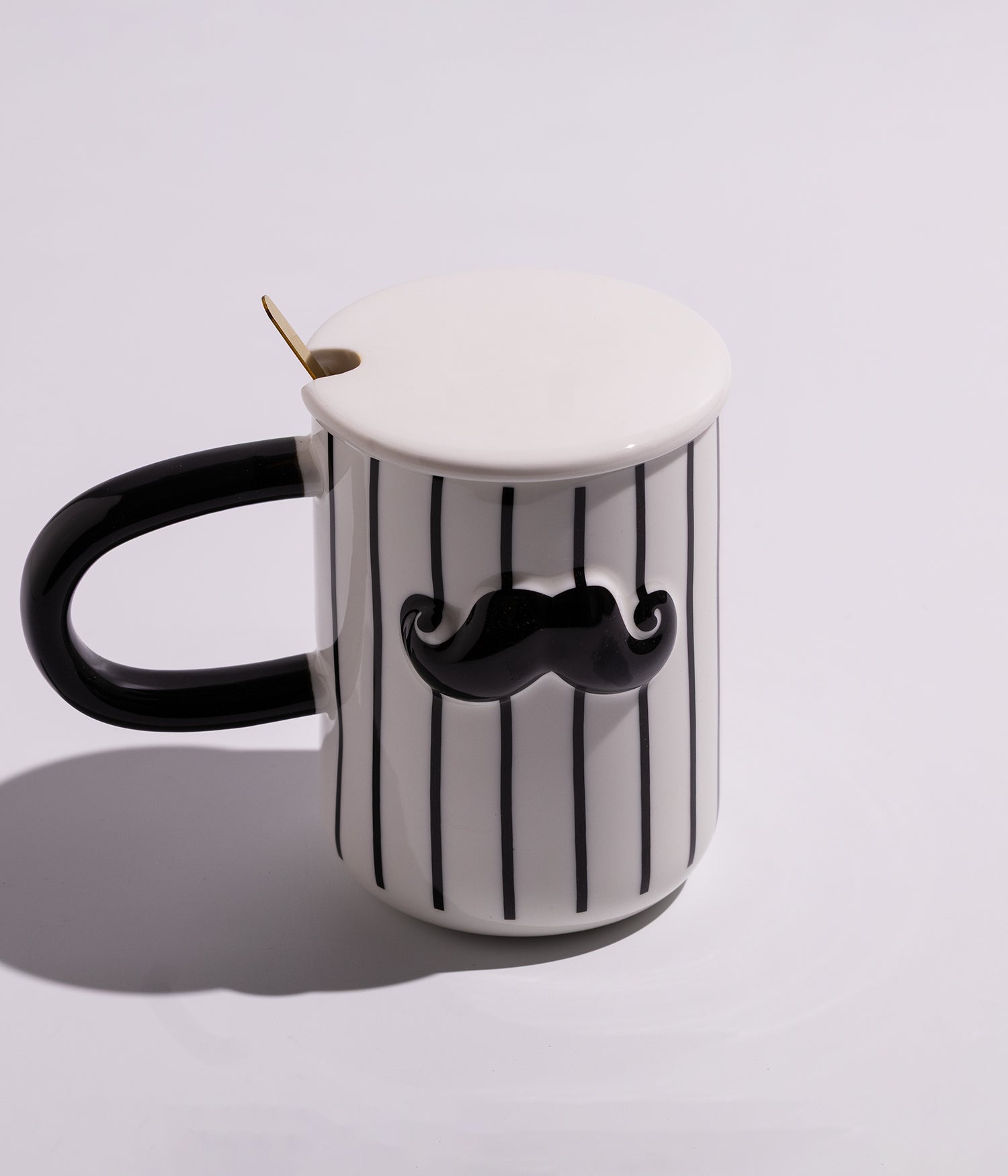 كوب قهوة سيراميك بتصميم فريد مع غطاء وملعقة