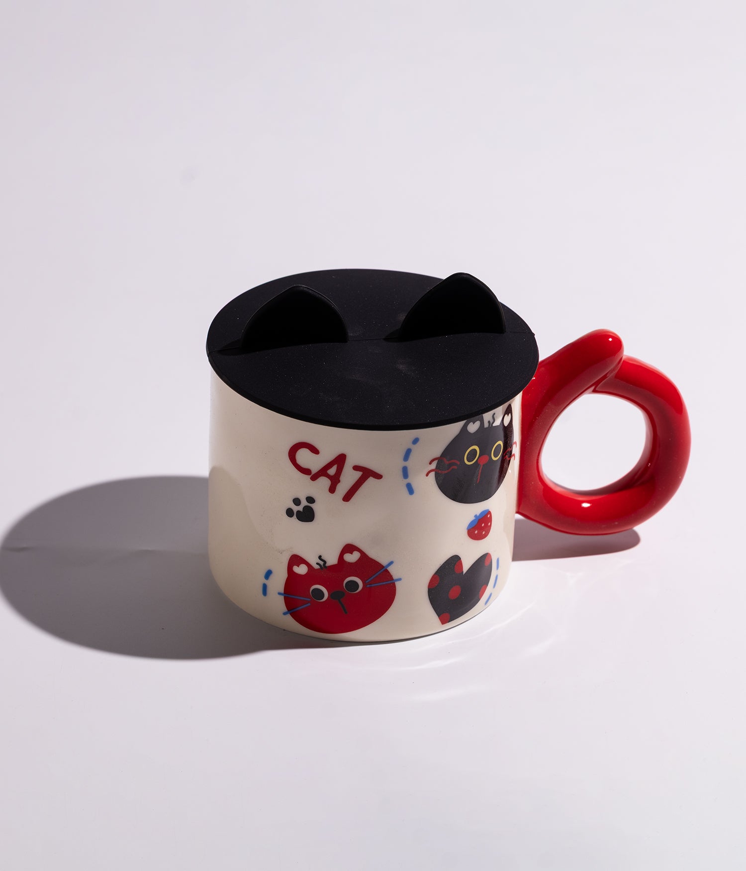 كوب سيراميك بتصميم وجه القطط المرحة مع غطاء بأذنين