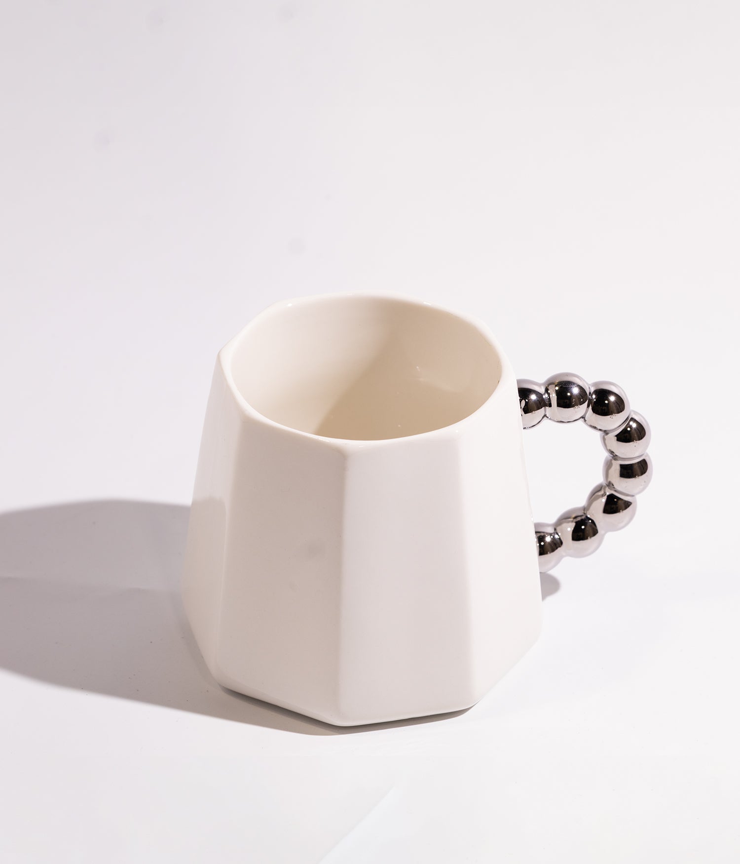 كوب سيراميك بتصميم دب صغير على الغطاء مع ملعقة
