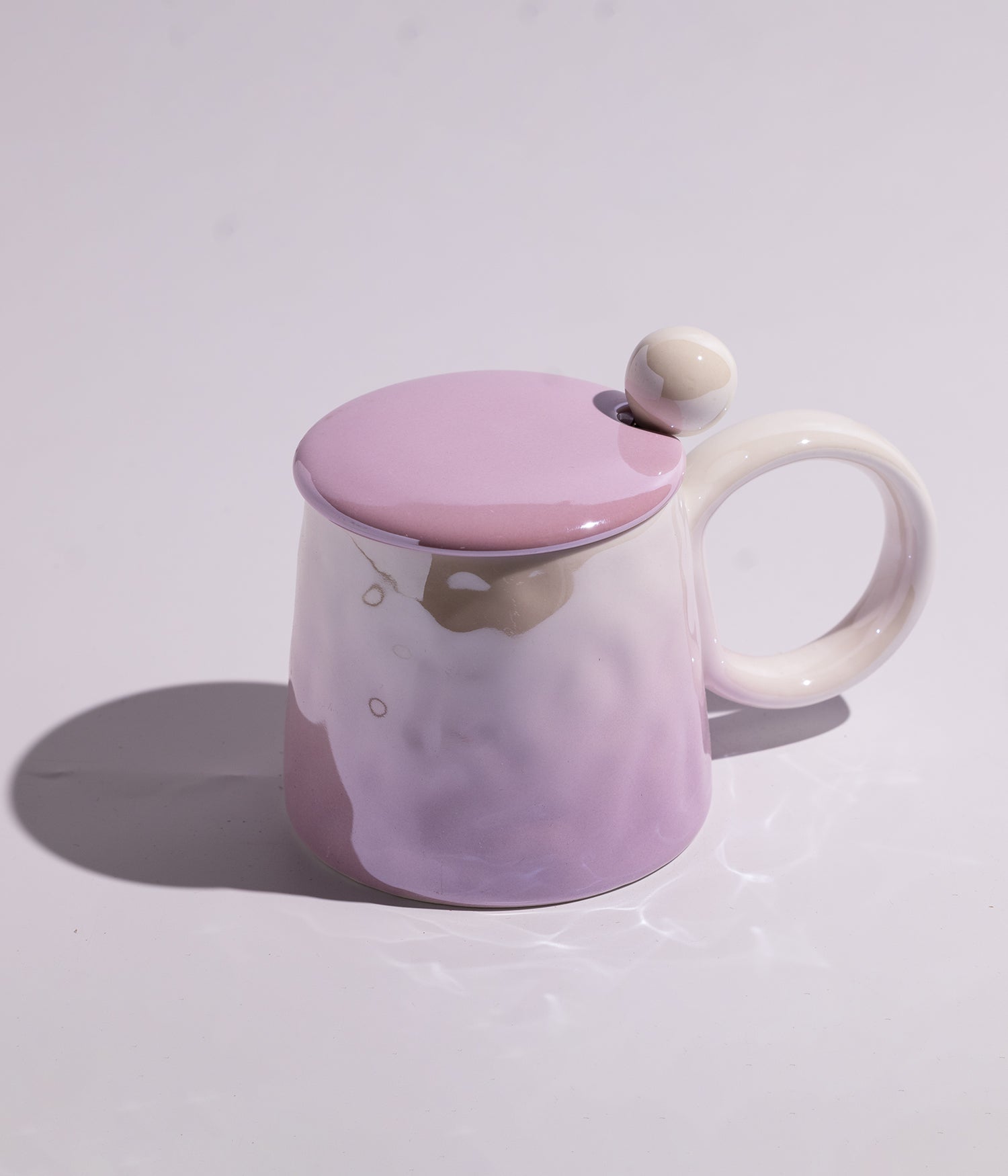 كوب قهوة سيراميك بتدرج لوني مع غطاء وملعقة