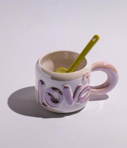 كوب قهوة سيراميك بعبارة LOVE  بالوان مبهجة مع ملعقة
