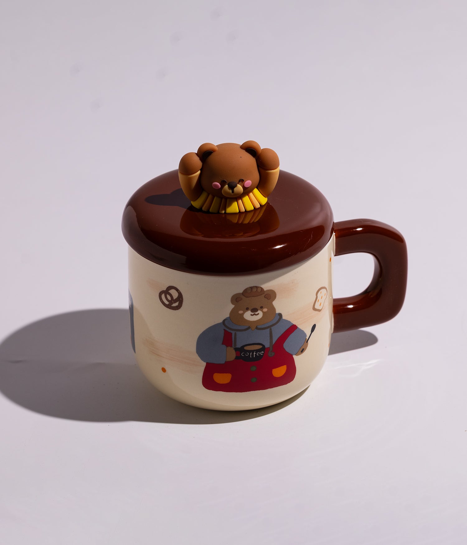 كوب سيراميك بتصاميم دببة مع غطاء بمجسم دب