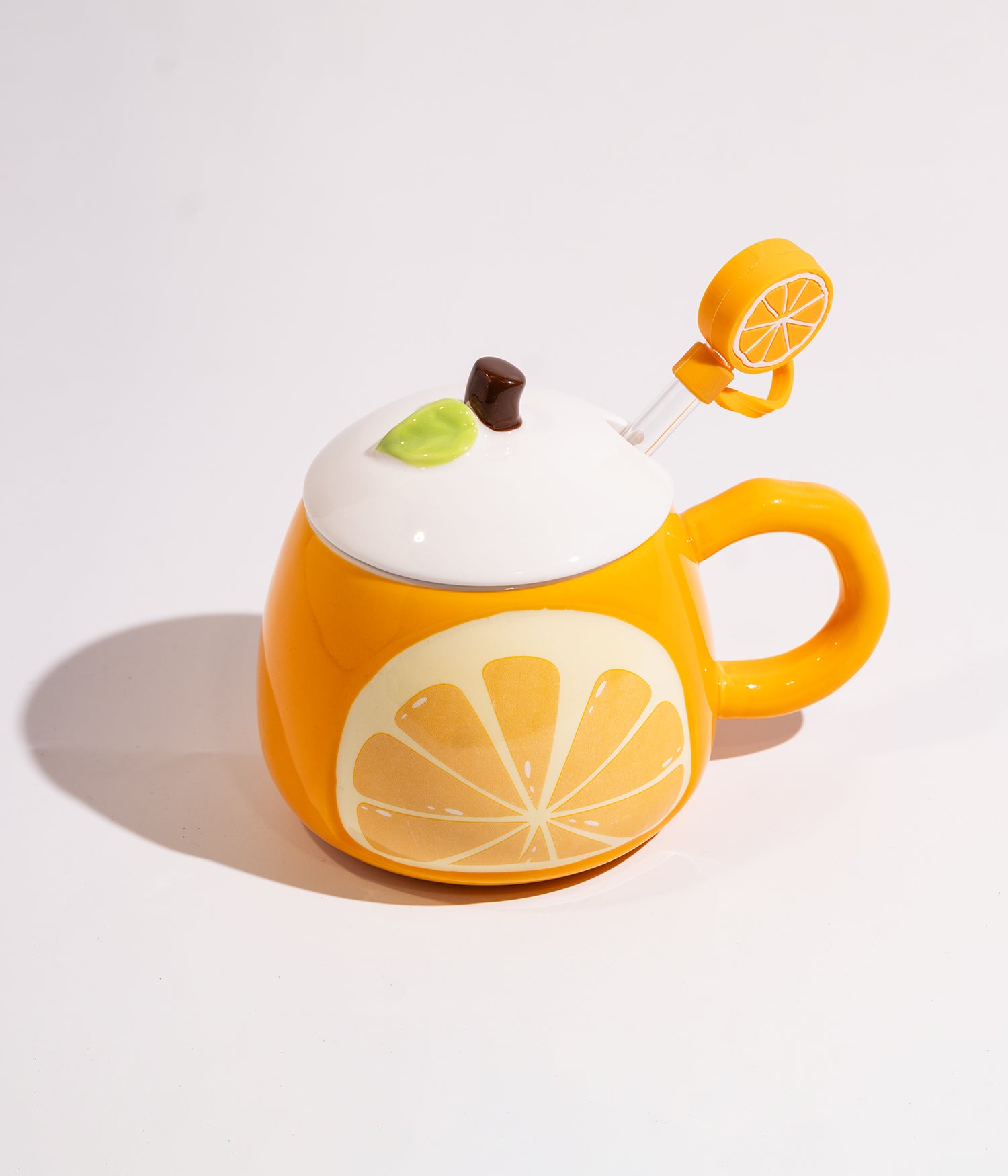 كوب قهوة سيراميك بتصميم فواكه مع غطاء ومزاز