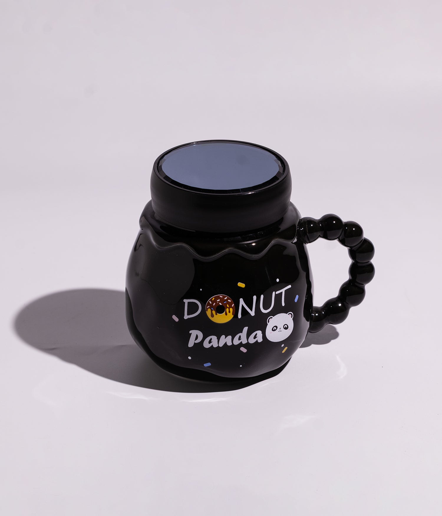 كوب سيراميك برسومات دونات وباندا مع غطاء محكم الاغلاق