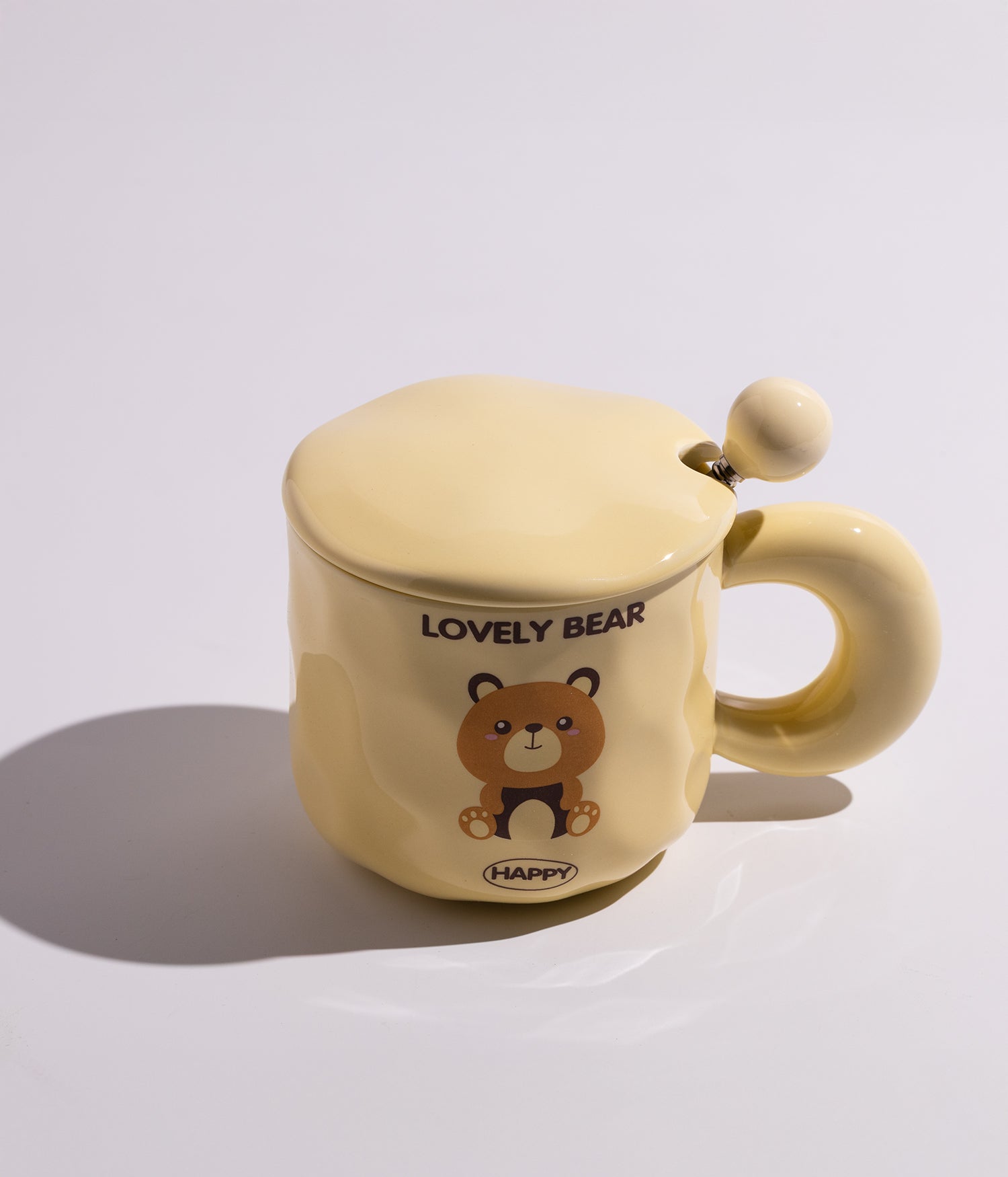 كوب سيراميك برسومات مختلفة مع غطاء وملعقة