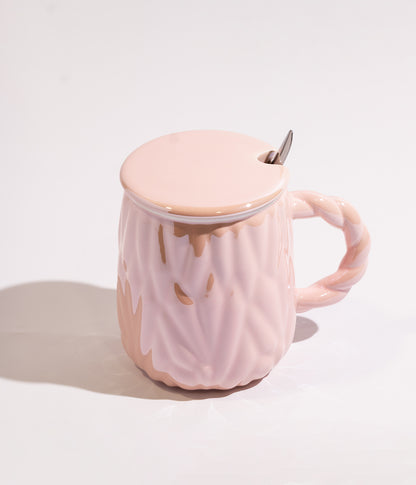 كوب سيراميك بتصميم امواج وبغطاء وملعقة