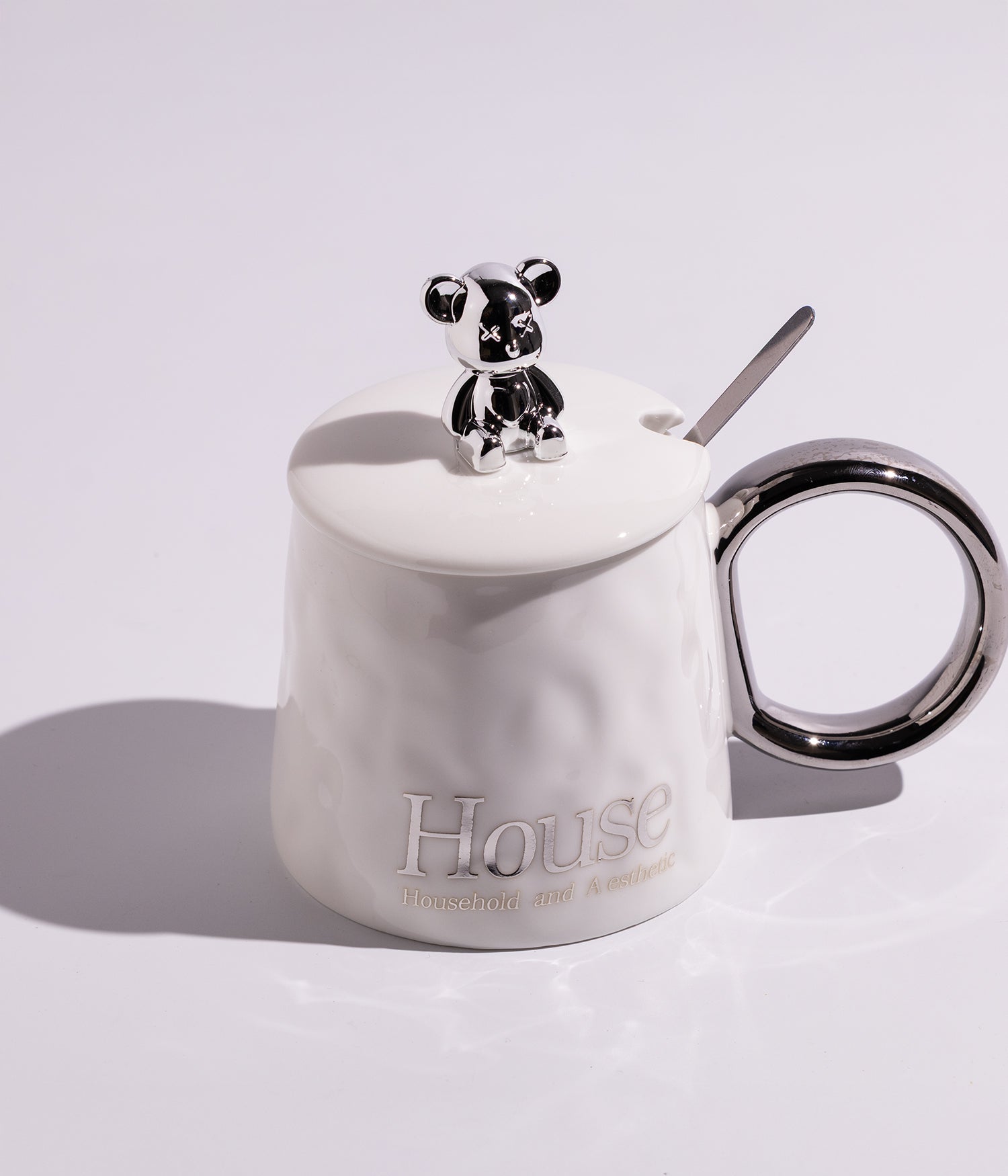 كوب سيراميك بتصميم مجسم دب ميتاليك على الغطاء مع ملعقة