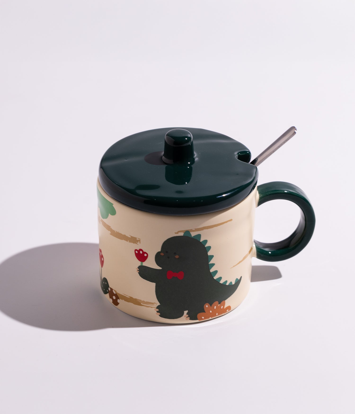 كوب ييراميك بتصميم حيوانات الغابة مع غطاء وملعقة