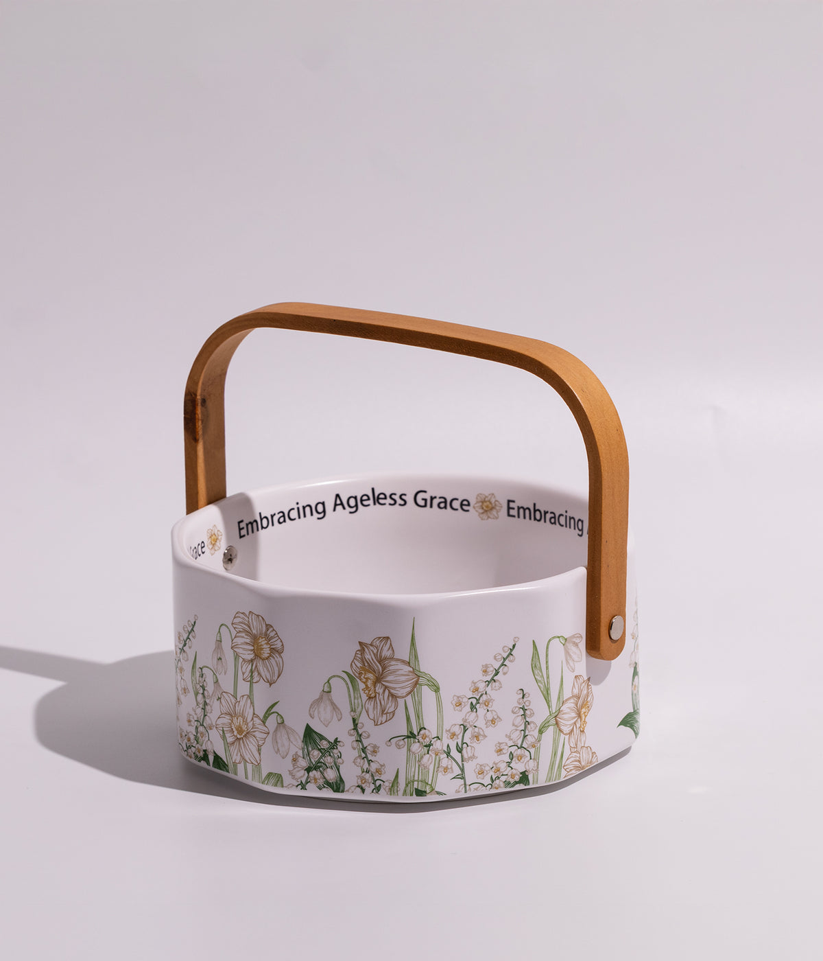 سلة تخزين مزخرفة بالزهور مع مقبض خشبي