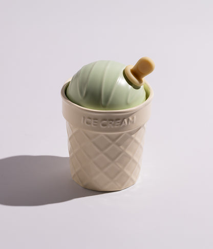 كوب سيراميك بتصميم ايس كريم بطابات ملونة مع غطاء وملعقة