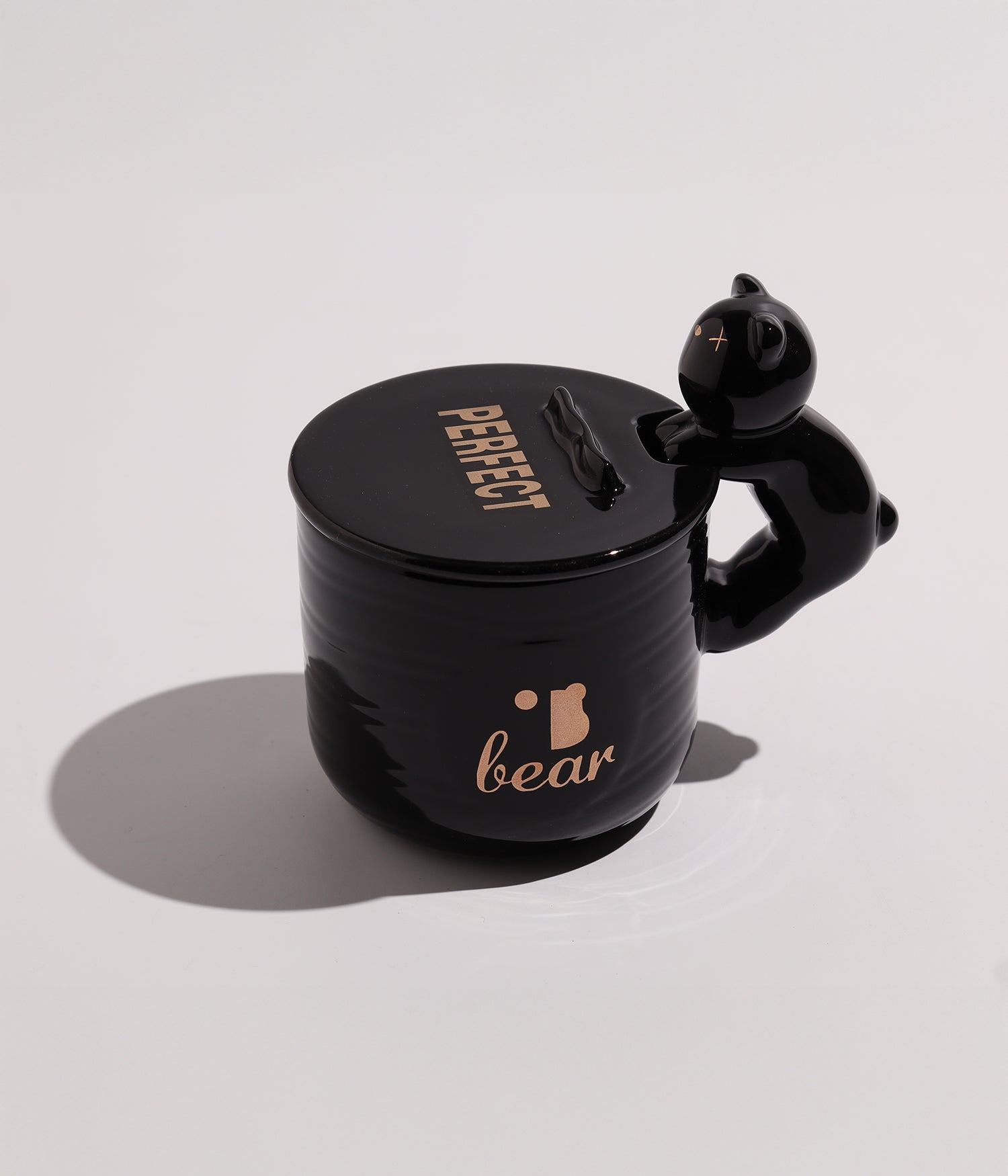 كوب سيراميك بتصميم دب على المقبض مع غطاء