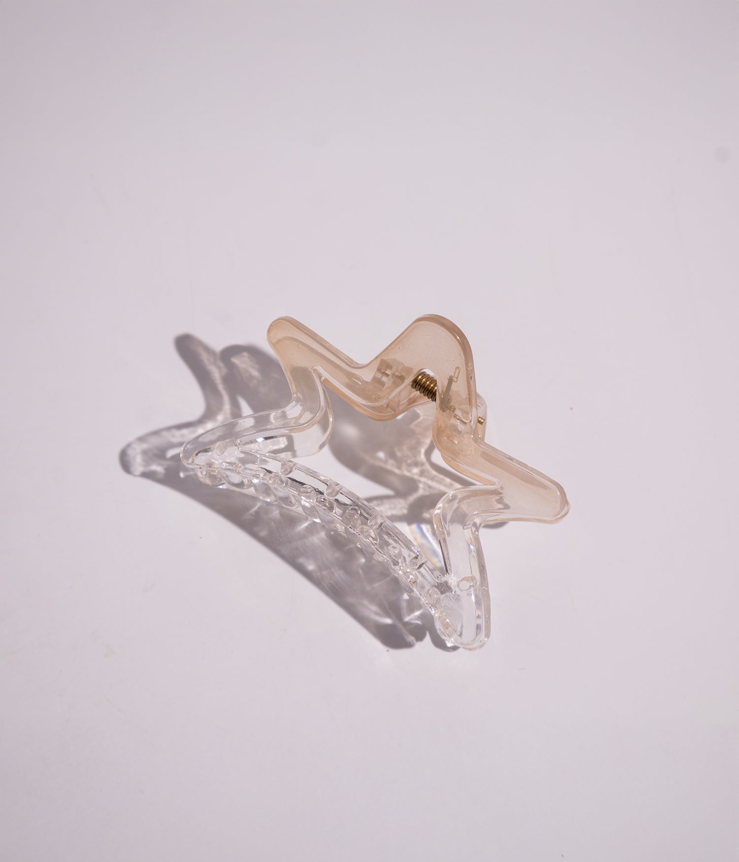 Star-shaped hair clip