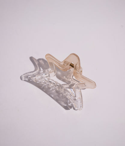 Star-shaped hair clip