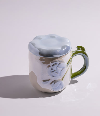 كوب قهوة سيراميك بتصميم وردة بارزة مع غطاء لحفظ الحرارة