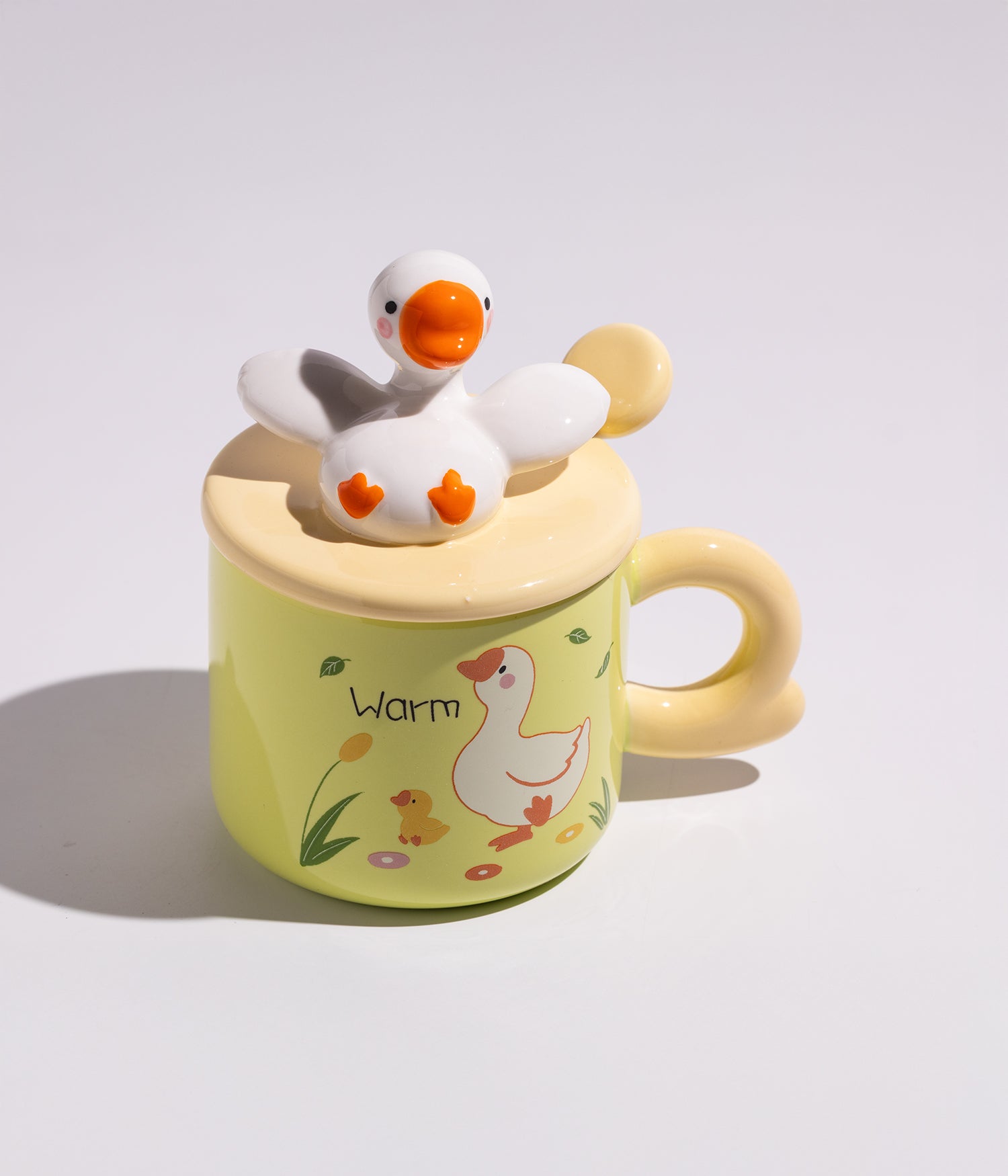 كوب سيراميك بتصميم مجسم بطوط على الغطاء مع ملعقة