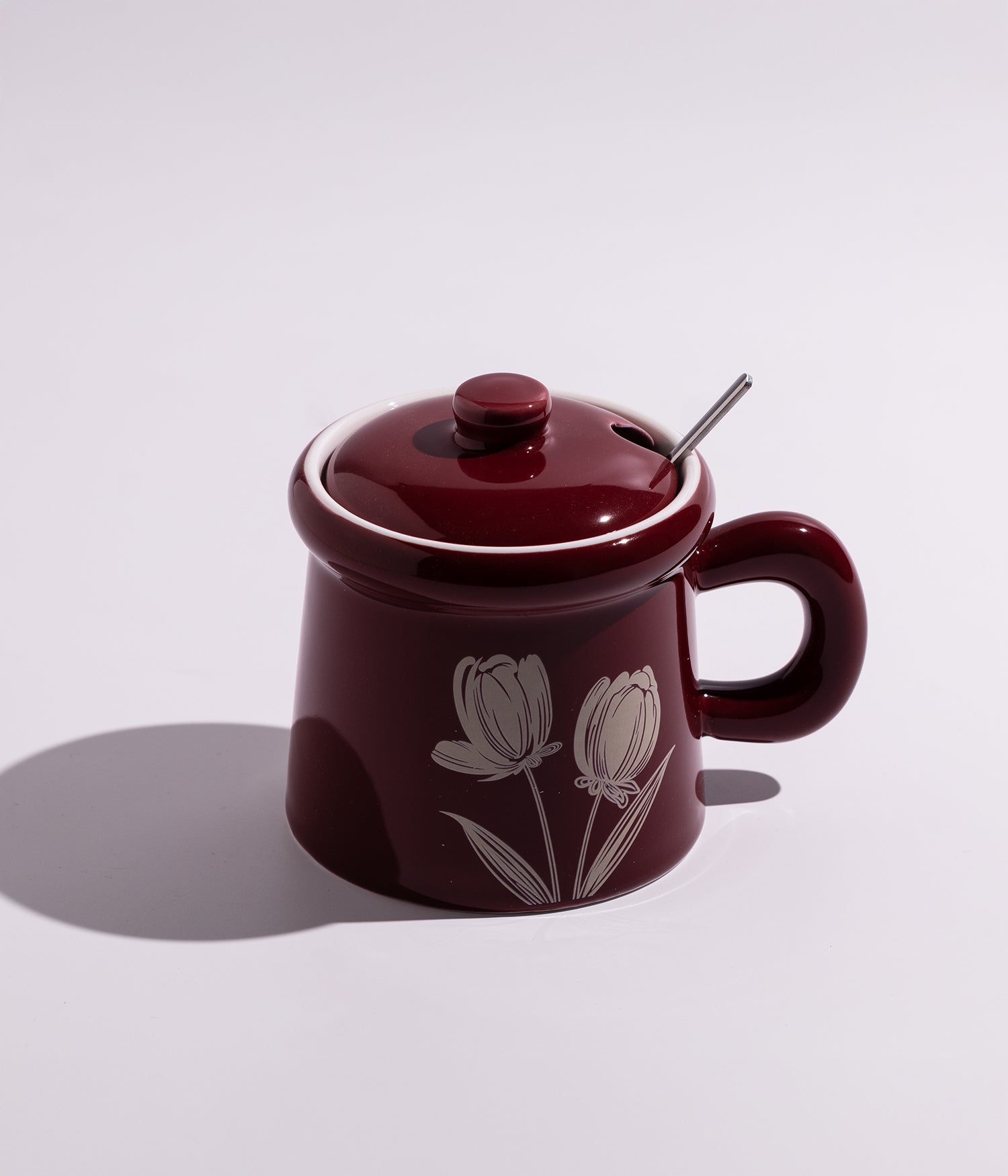 كوب قهوة سيراميك برسومات ورود متنوعة مع غطاء وملعقة