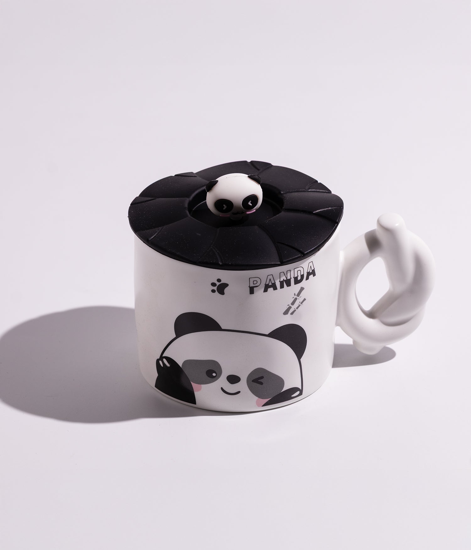 كوب سيراميك بتصميم باندا مع غطاء