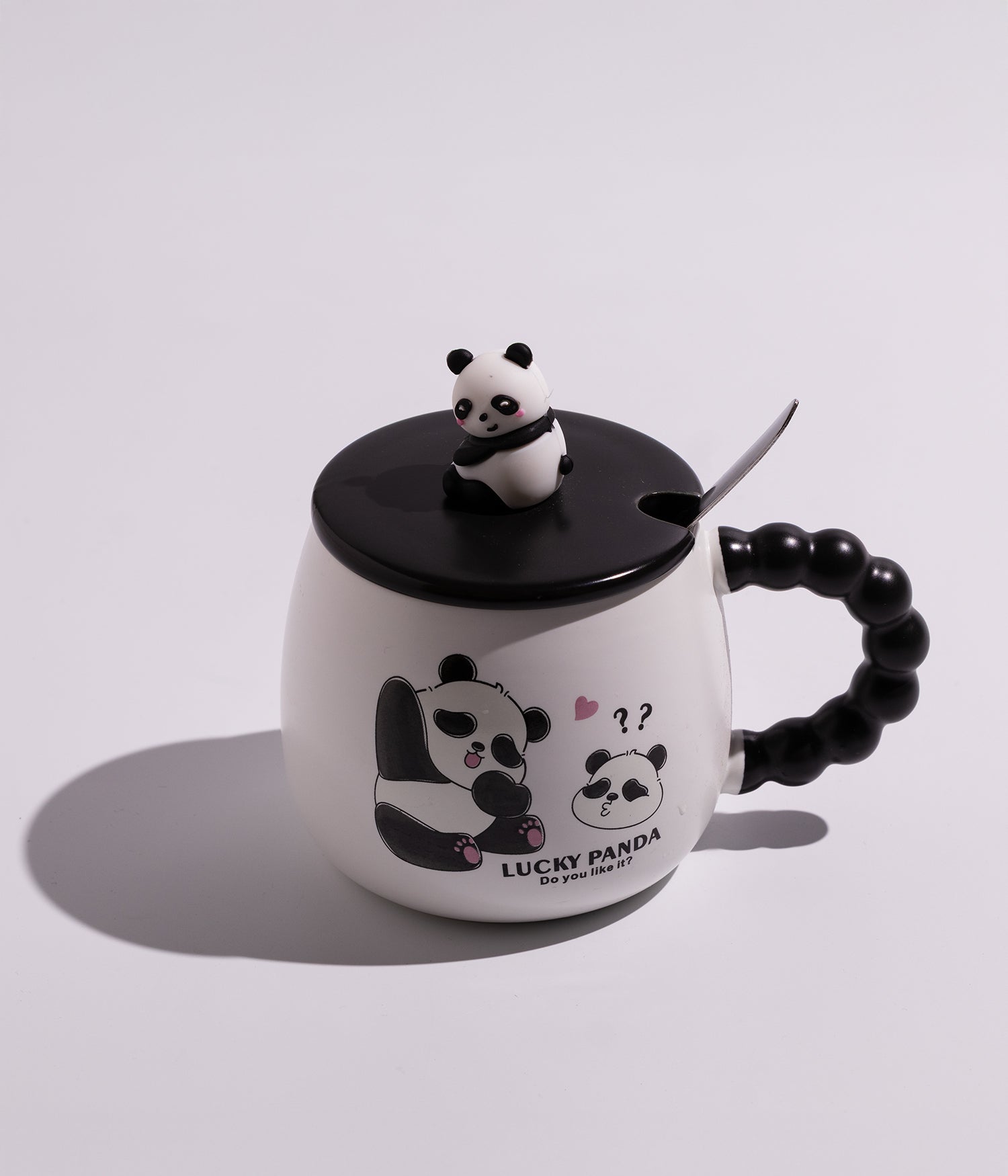 كوب سيراميك بتصميم باندا مع غطاء أسود وملعقة