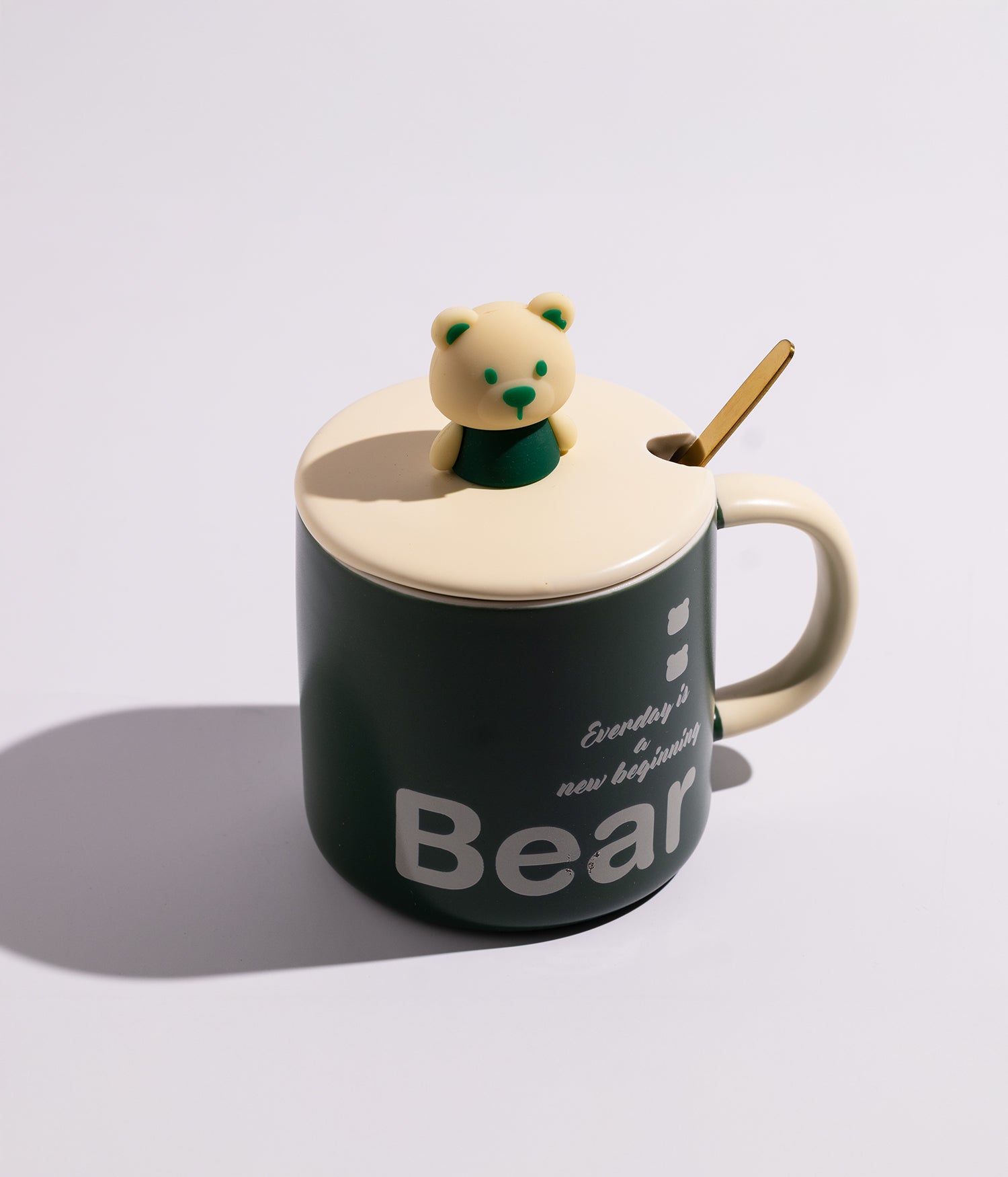 كوب قهوة سيراميك بتصميم مجسم الدب على الغطاء مع ملعقة