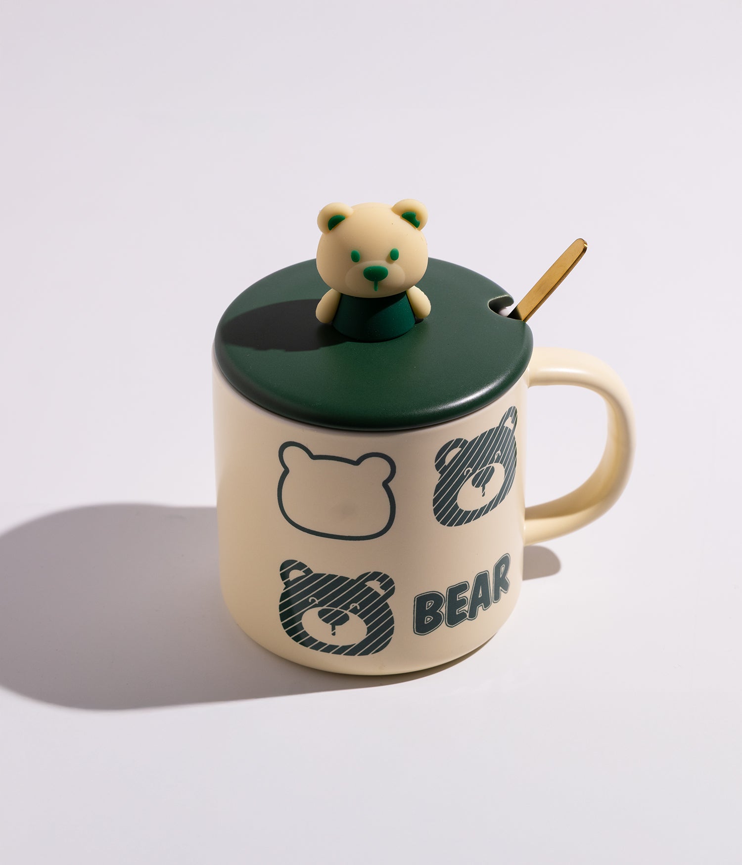 كوب قهوة سيراميك بتصميم مجسم الدب على الغطاء مع ملعقة