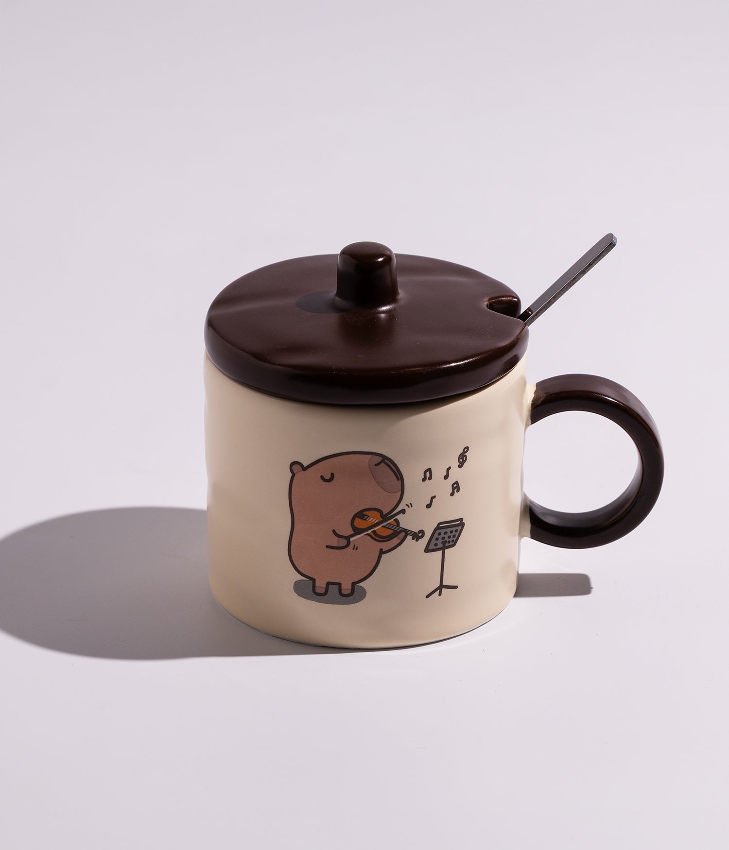 كوب سيراميك برسمة كلب البحر الموسيقي مع غطاء وملعقة