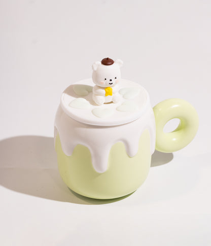كوب سيراميك بتصميم قالب الكيك والدب على الغطاء