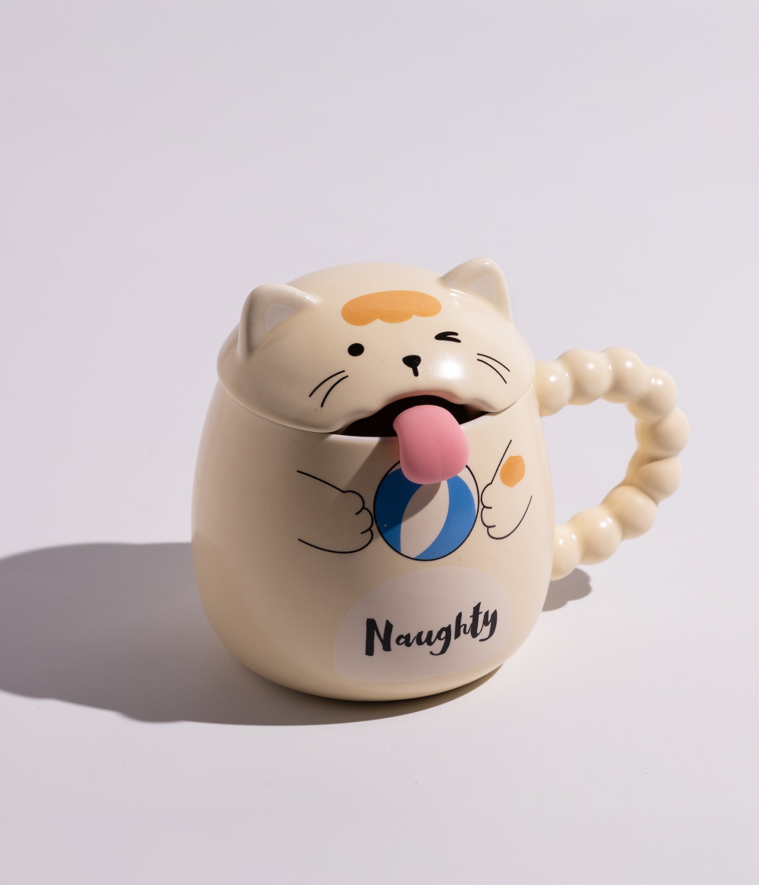 كوب بتصميم قطة مرحة مع غطاء وملعقة على شكل لسان القطة