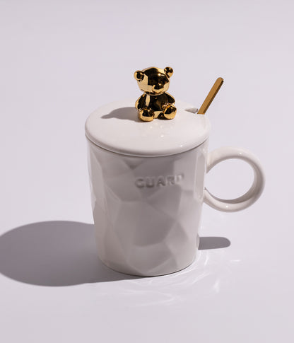 كوب قهوة سيراميك بغطاء مزين بدب ذهبي مع ملعقة