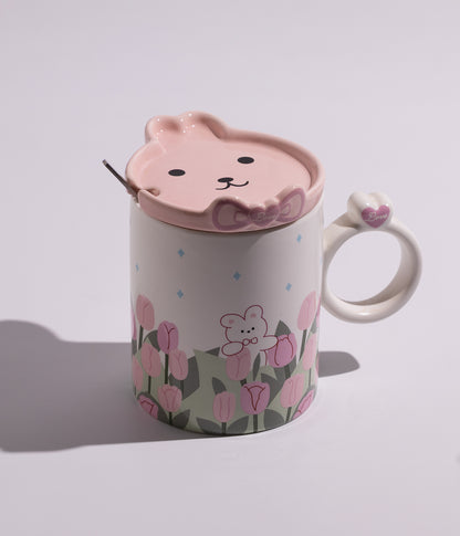 كوب سيراميك بتصميم أرانب ودببة في الحقل مع غطاء وملعقة