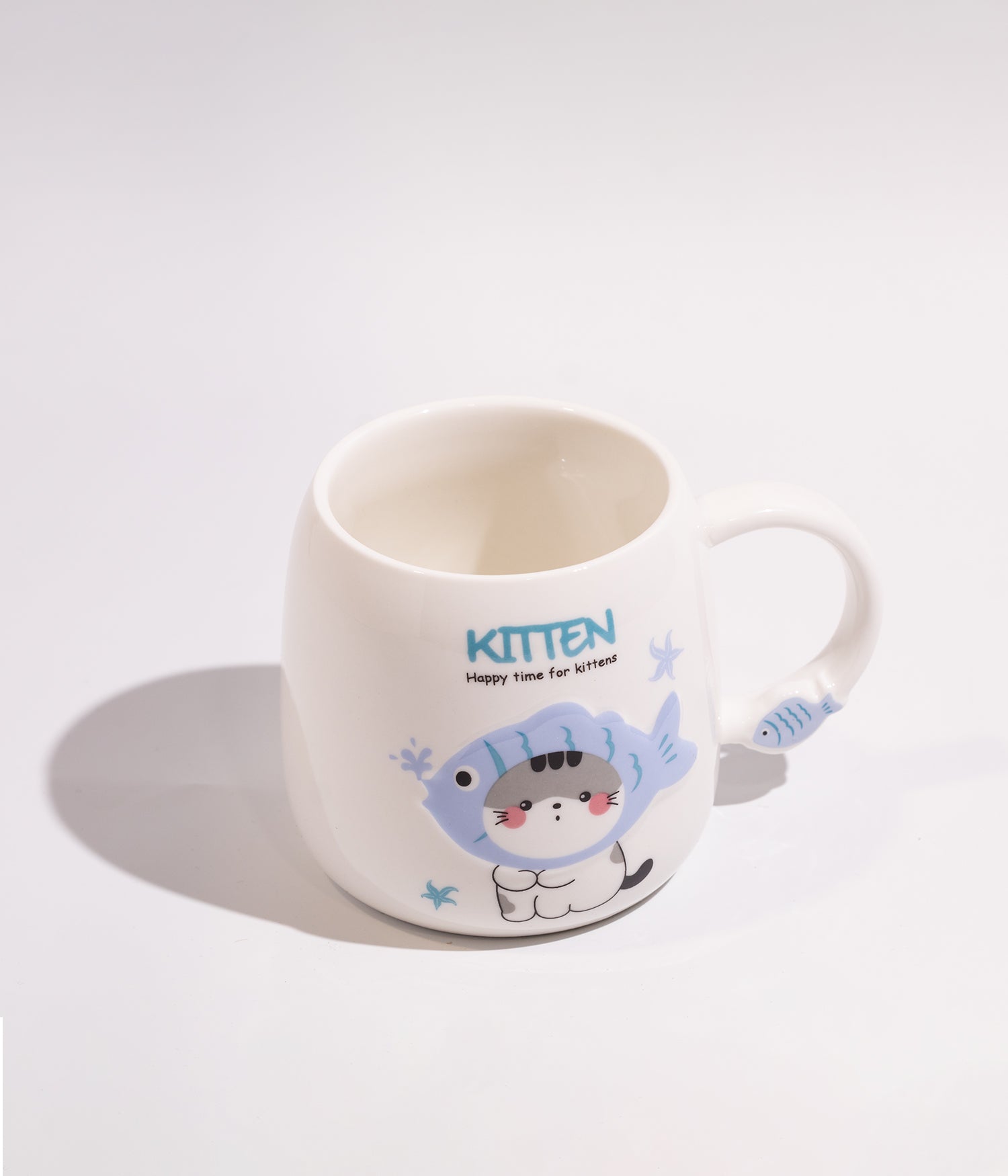 كوب قهوة سيراميك برسمة القطة والسمكة مع غطاء وملعقة