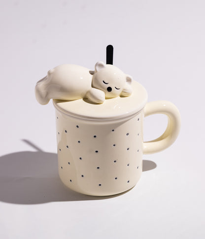 كوب سيراميك منقط بمجسم دب على الغطاء مع ملعقة