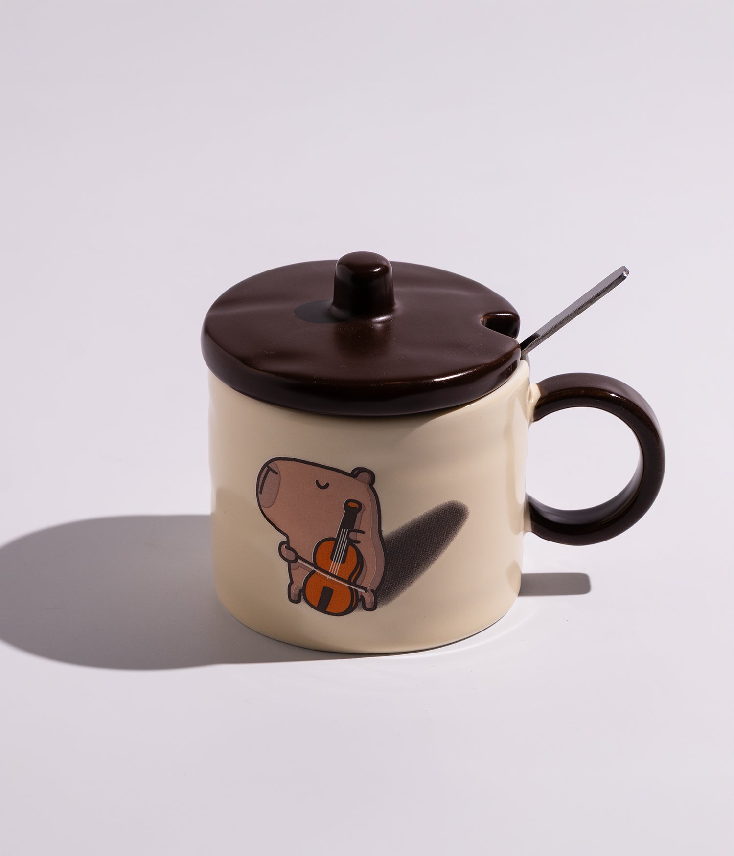 كوب سيراميك برسمة كلب البحر الموسيقي مع غطاء وملعقة