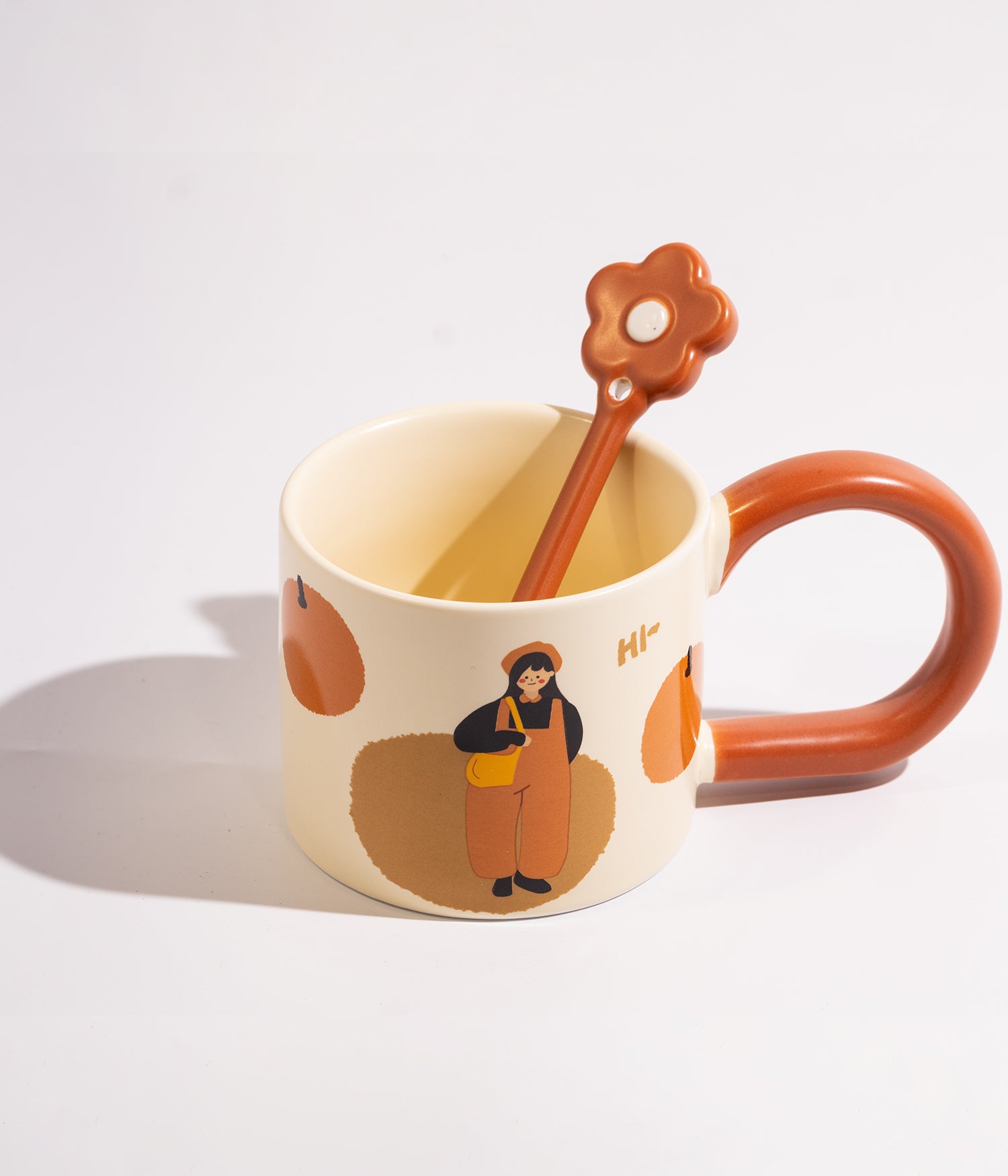 كوب سيراميك بشخصيات والوان مختلفة مع ملعقة