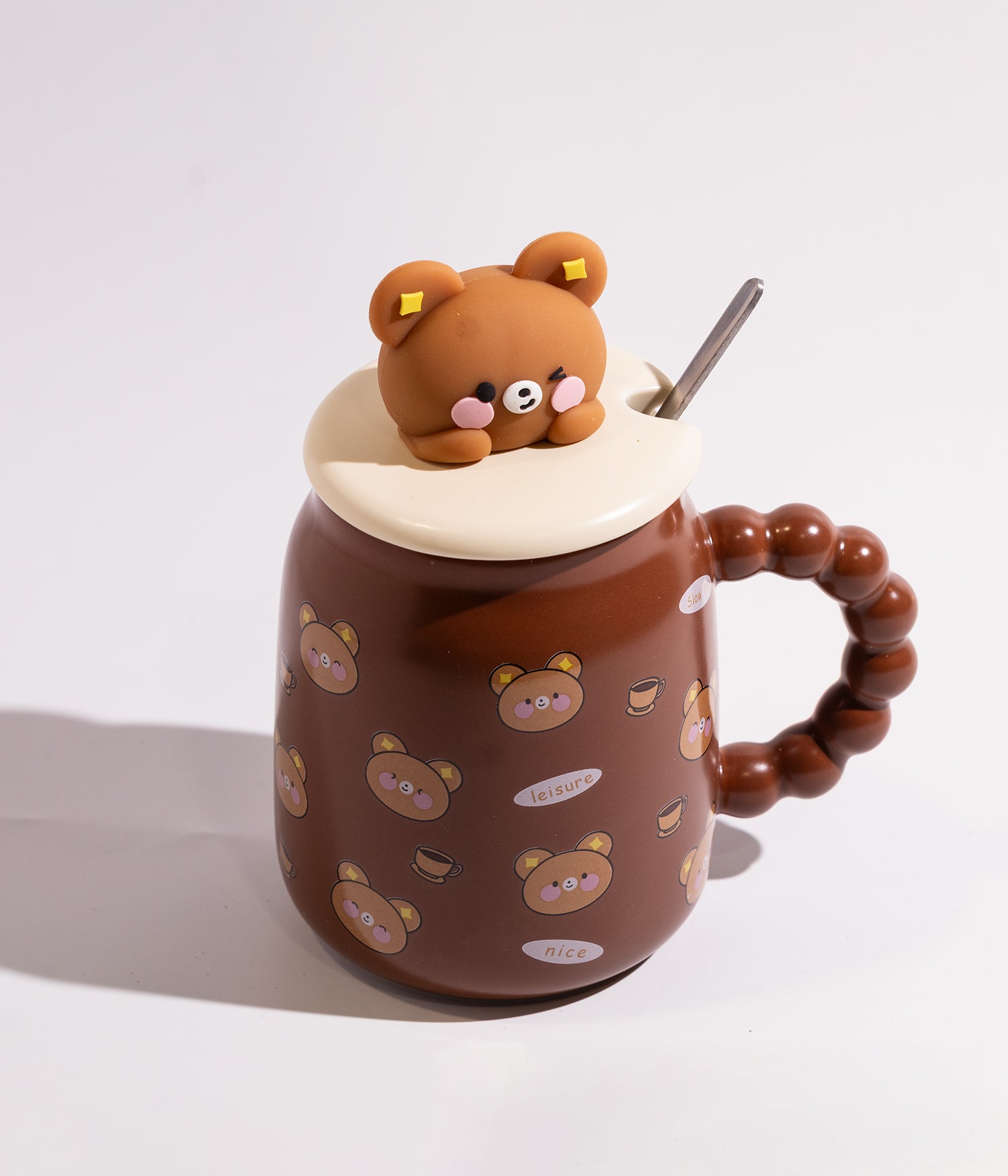 كوب سيراميك بمجسم دب بني على الغطاء مع ملعقة