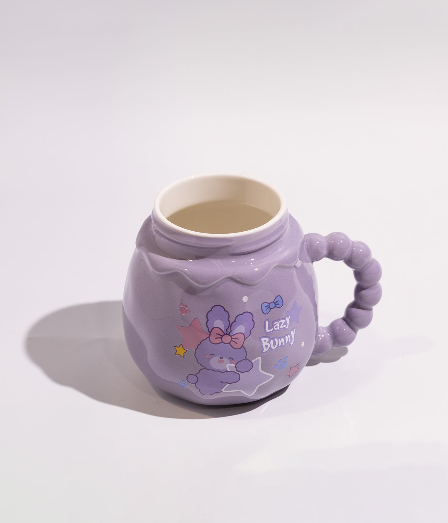 كوب سيراميك برسمة الارنب البنفسجي بغطاء محكم الاغلاق