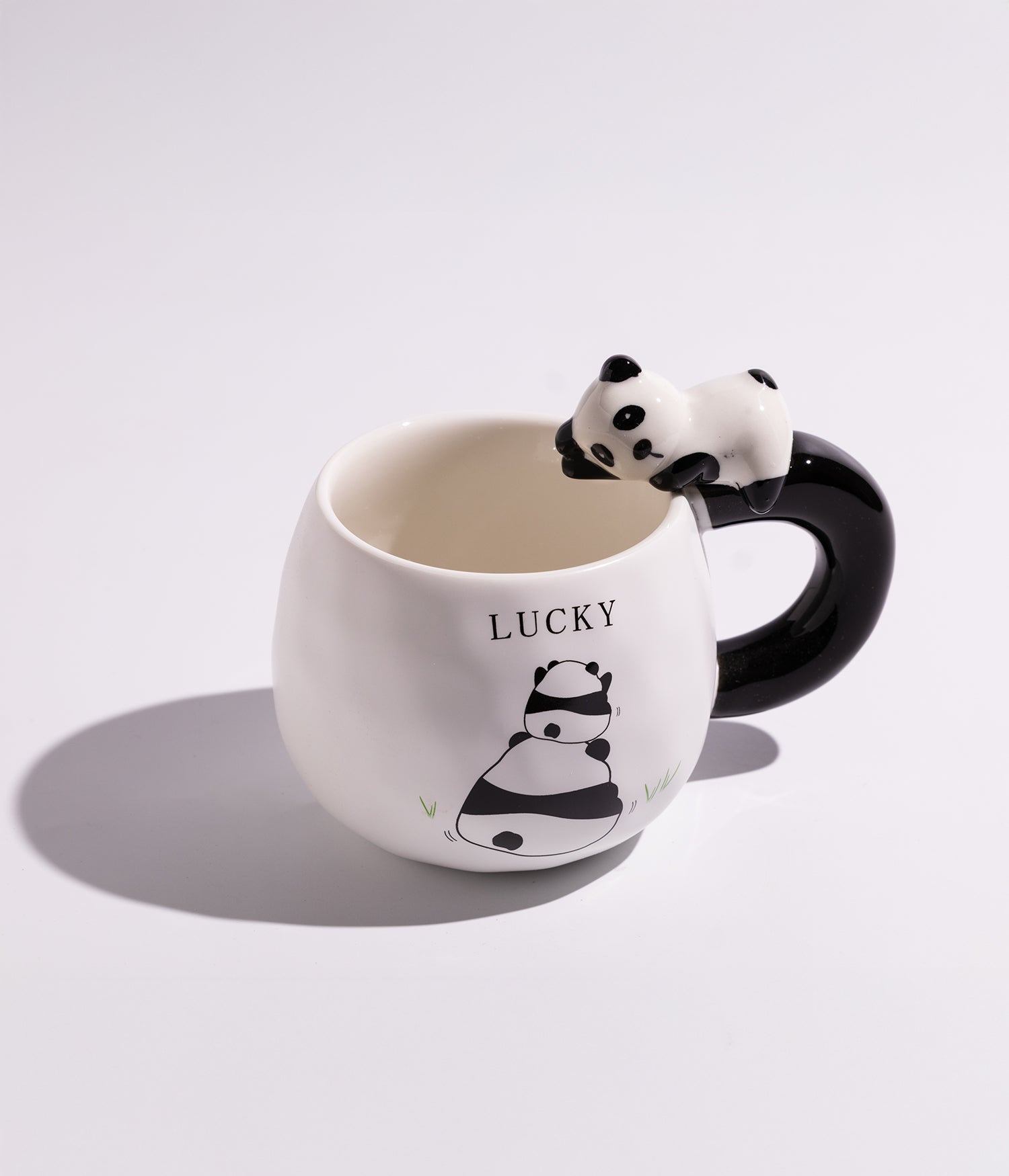 كوب قهوة سيراميك بتصميم مجسم باندا على المقبض