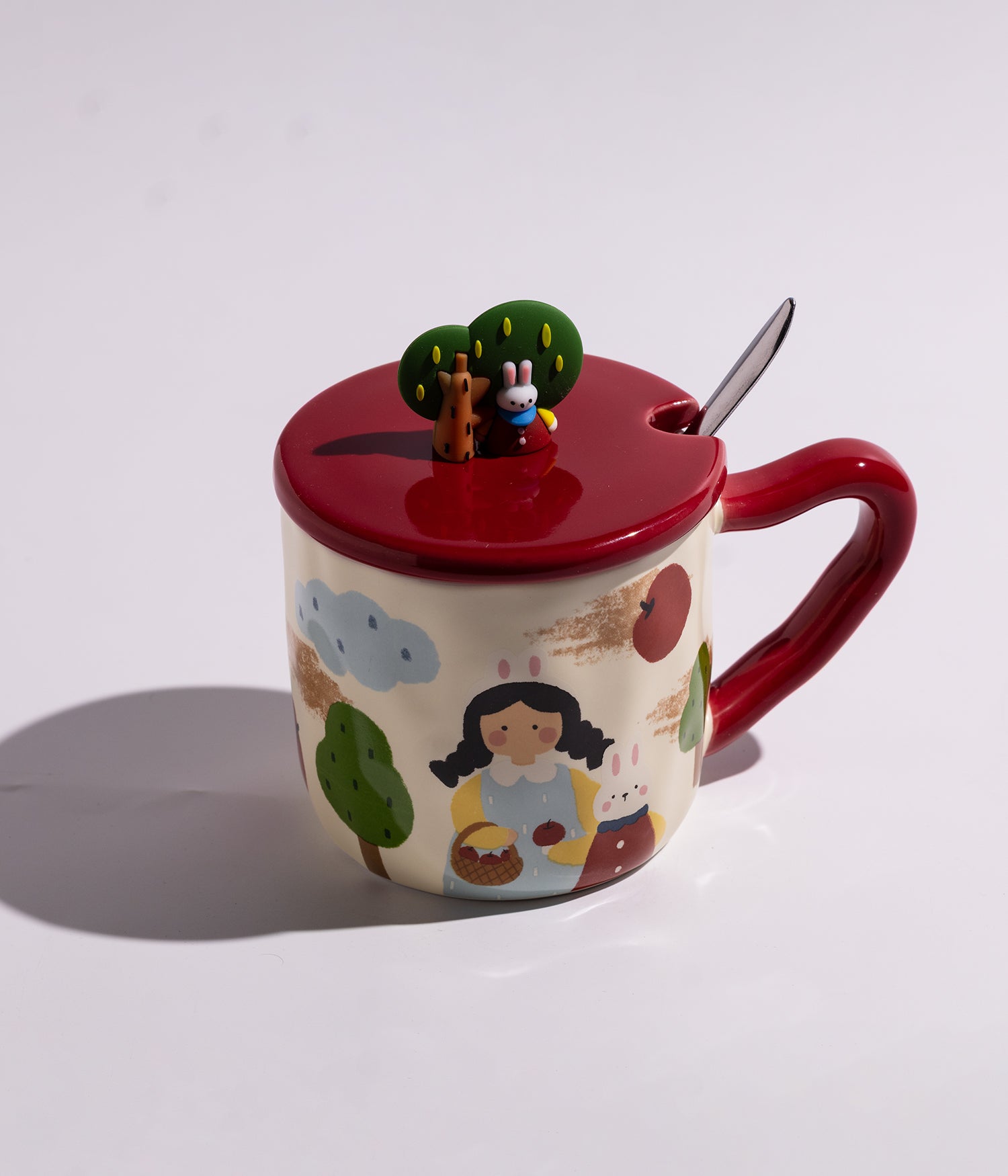 كوب سيراميك بتصميم الفتاة المرحة وغطاء بديكور شجرة مع ملعقة