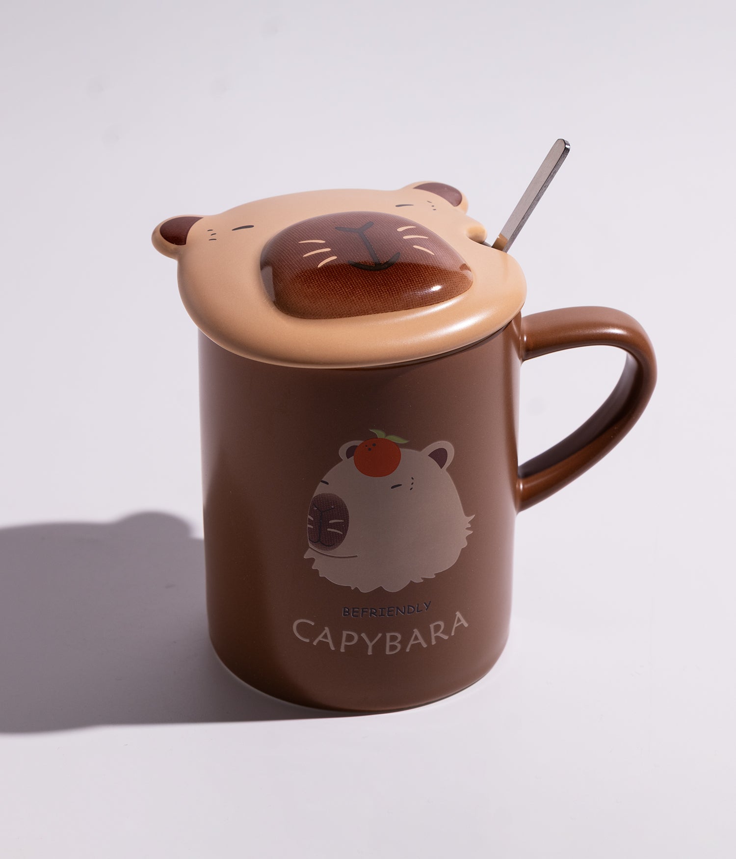 كوب سيراميك برسمة كلب البحر مع غطاء وملعقة