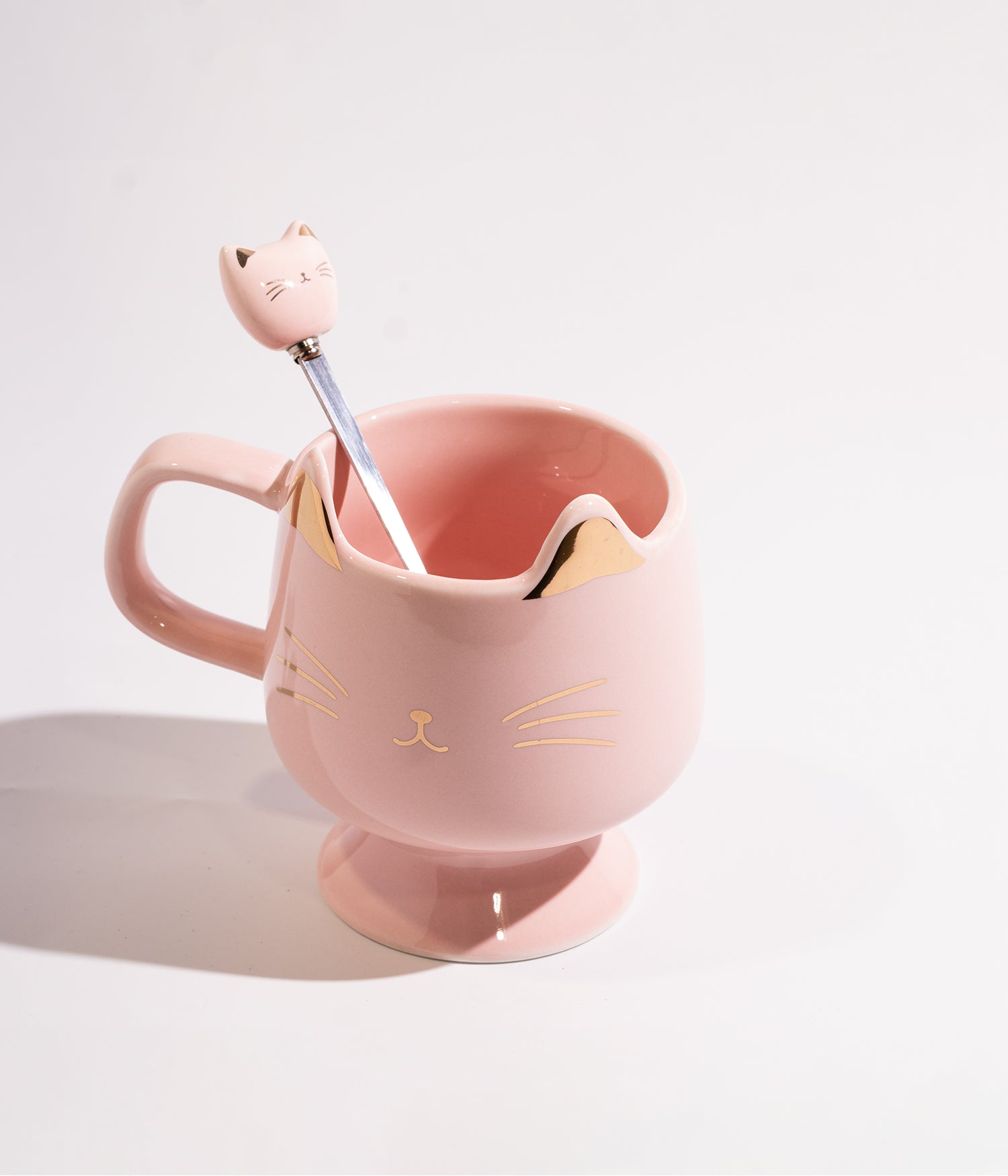 فنجان سيراميك بتصميم وجه قطة وأذنين باللون الذهبي مع ملعقة