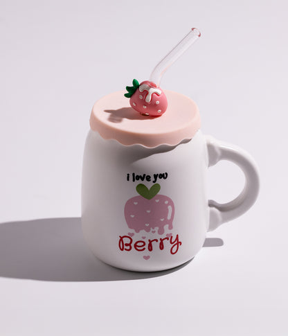 كوب قهوة سيراميك بتصميم توت على الغطاء مع مزاز وعبارات مضحكة لون أبيض