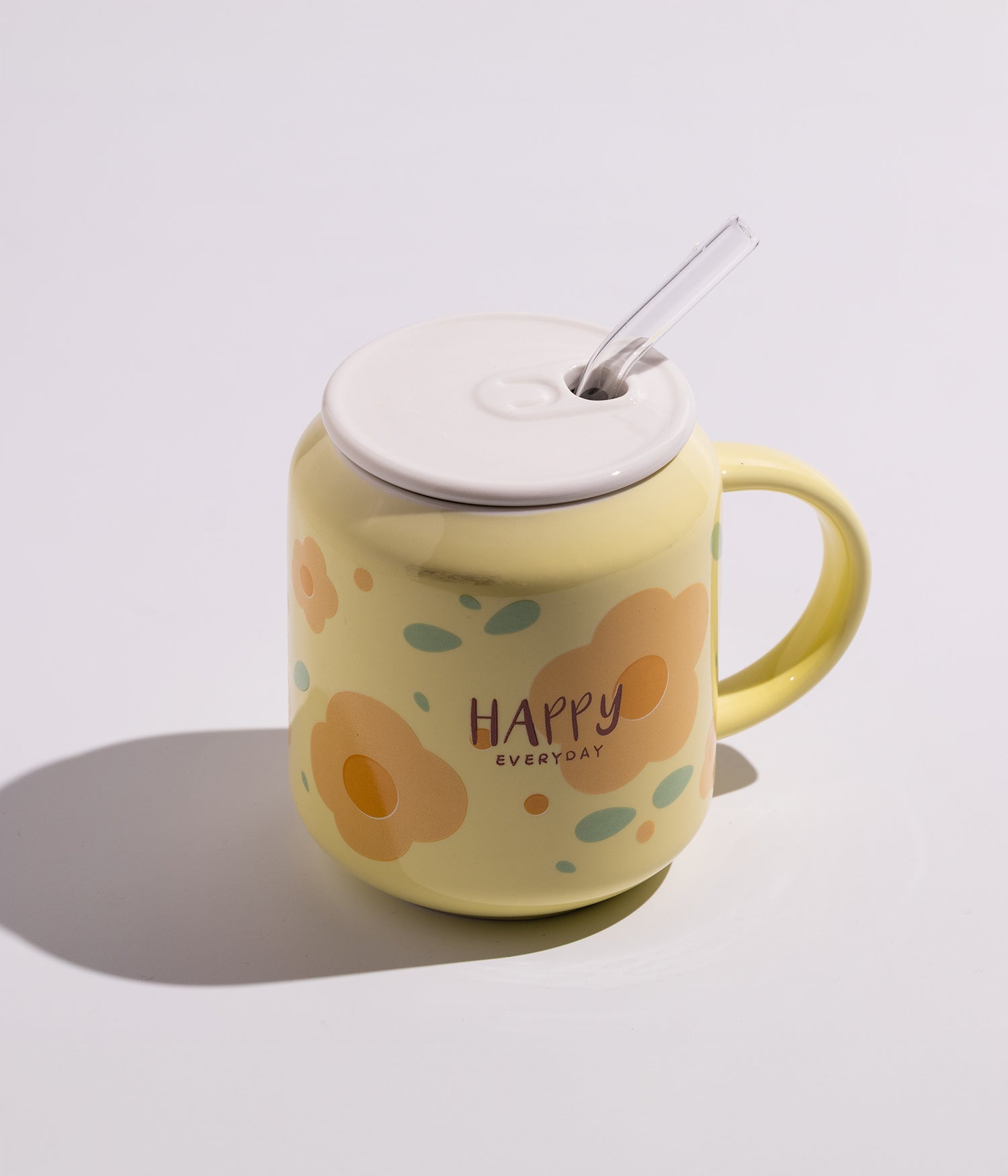 كوب قهوة سيراميك بتصميم ورود ملونة مع غطاء محكم الإغلاق ومزاز لون أصفر